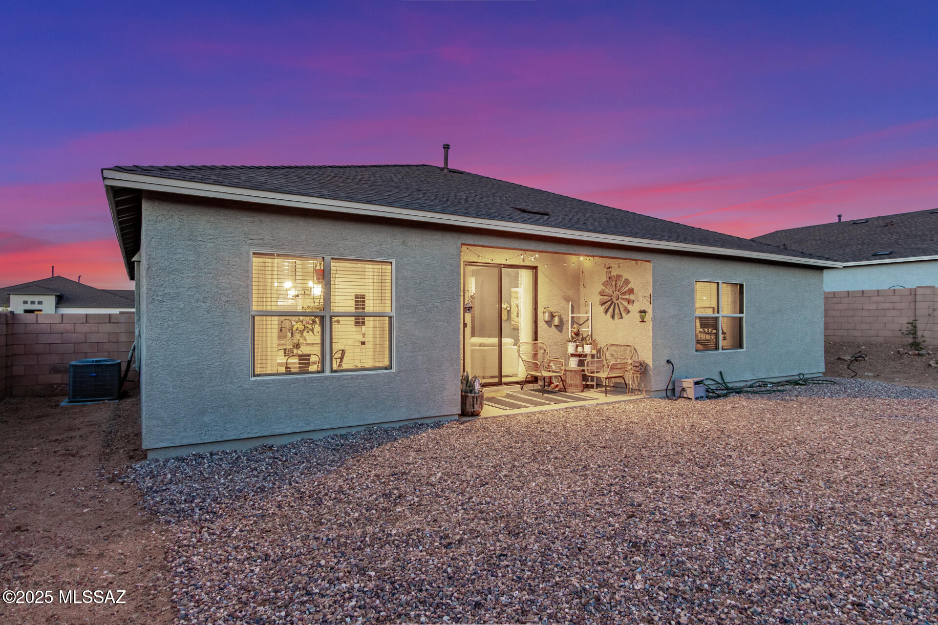 667 W Wilkinson Street