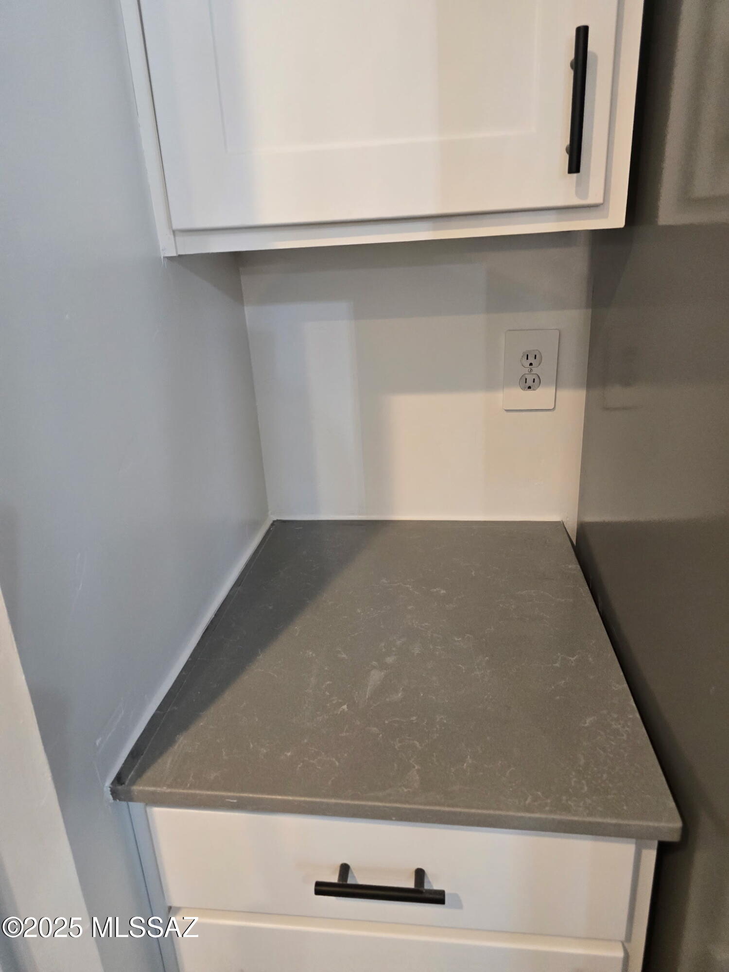 667 W Wilkinson Street