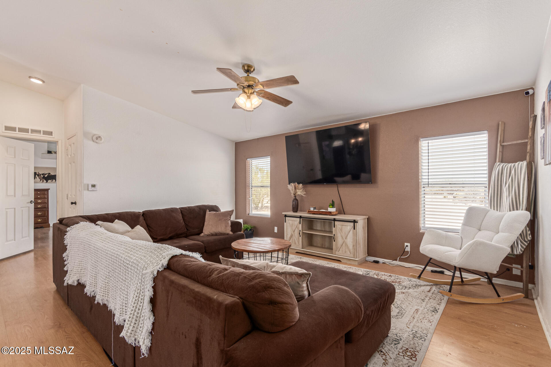 15671 W Yellow Horse Road