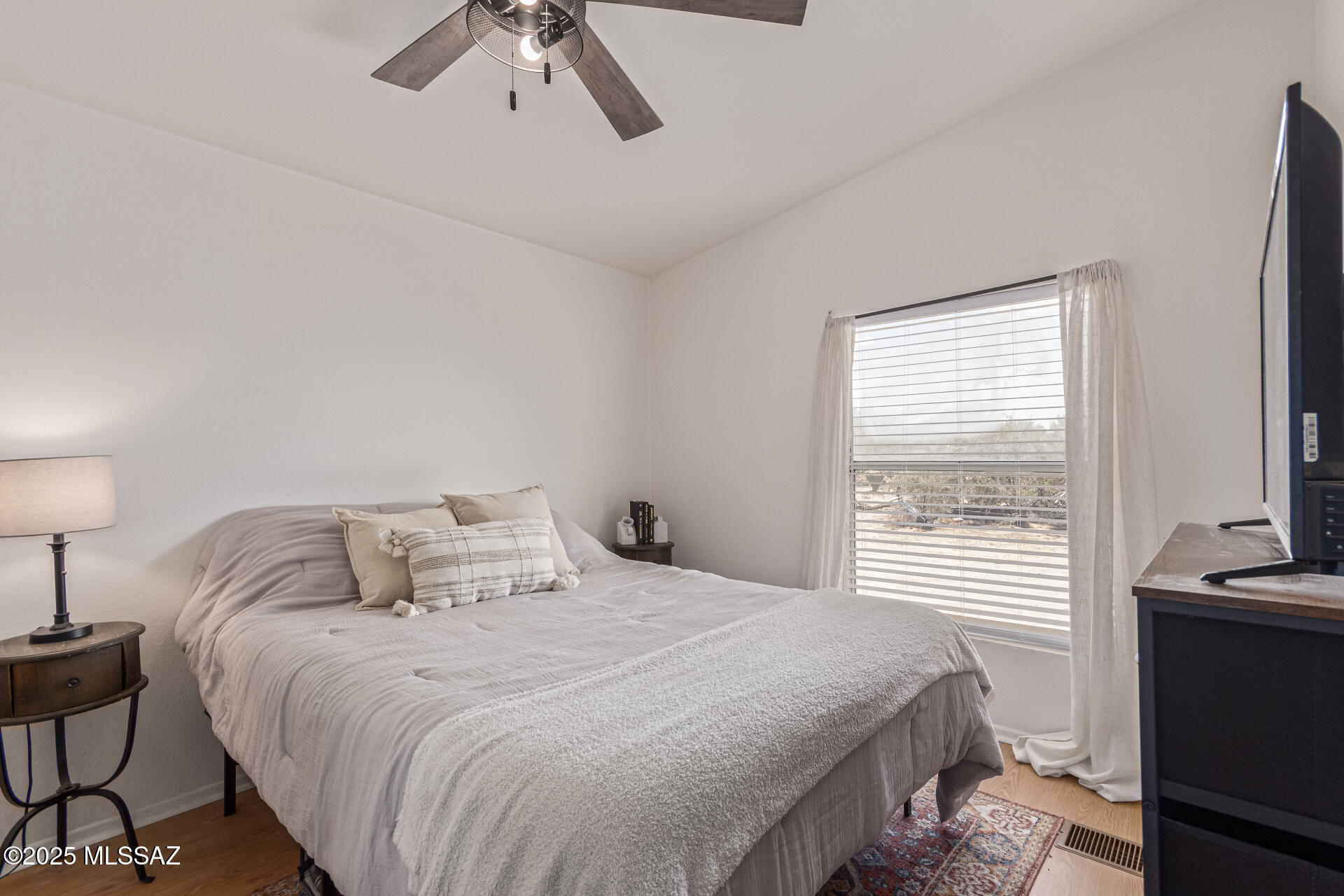 15671 W Yellow Horse Road