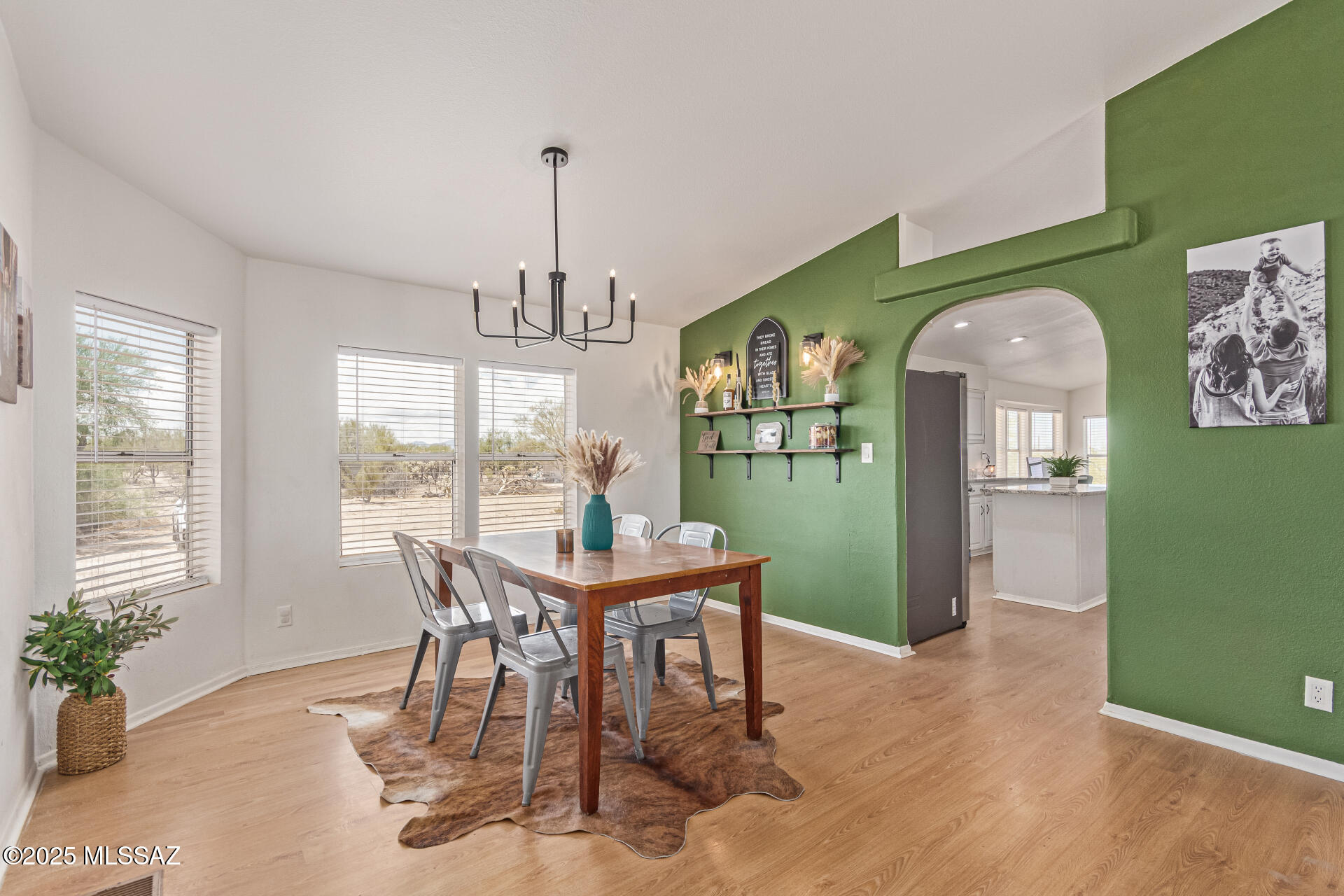 15671 W Yellow Horse Road