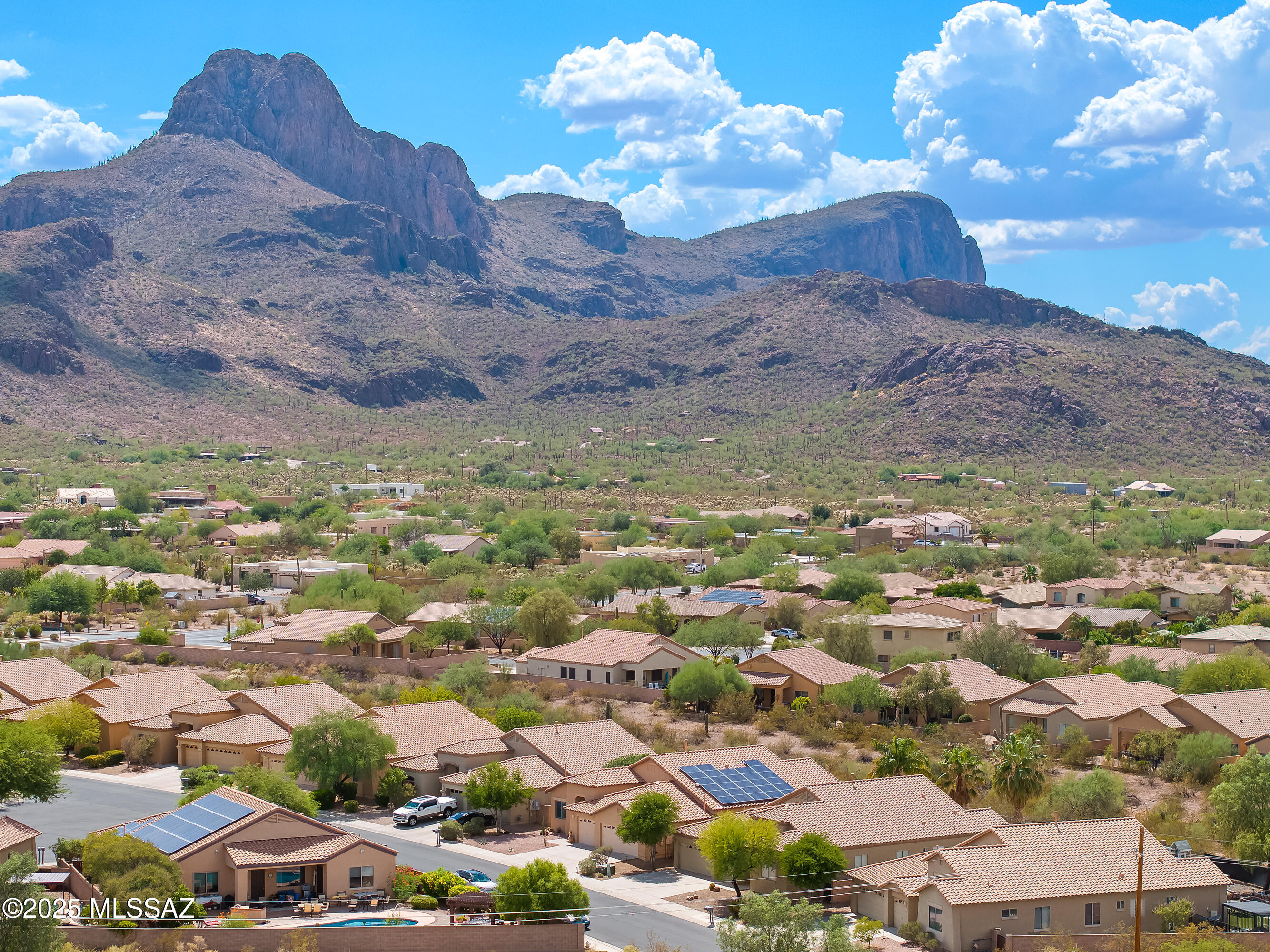 8475 N Wind Swept Lane