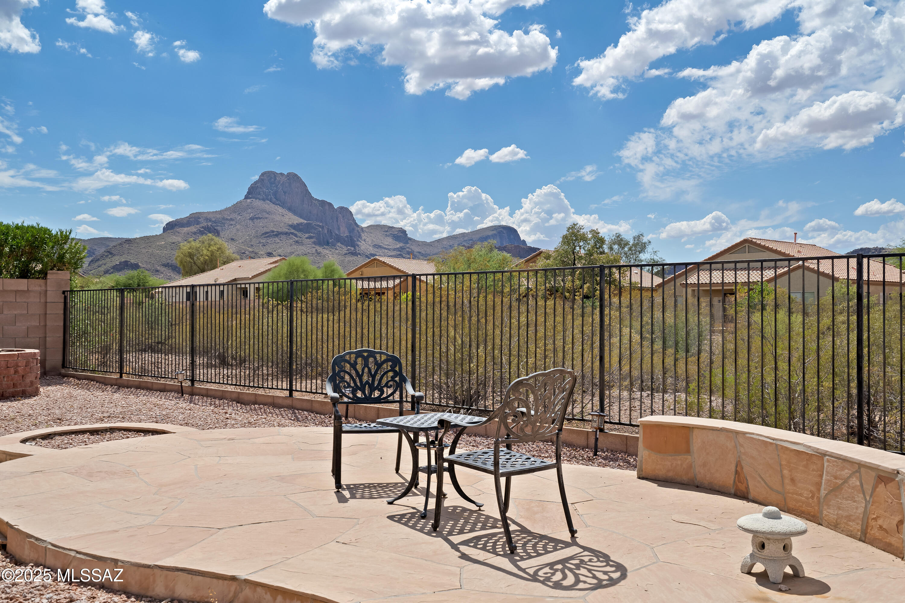 8475 N Wind Swept Lane