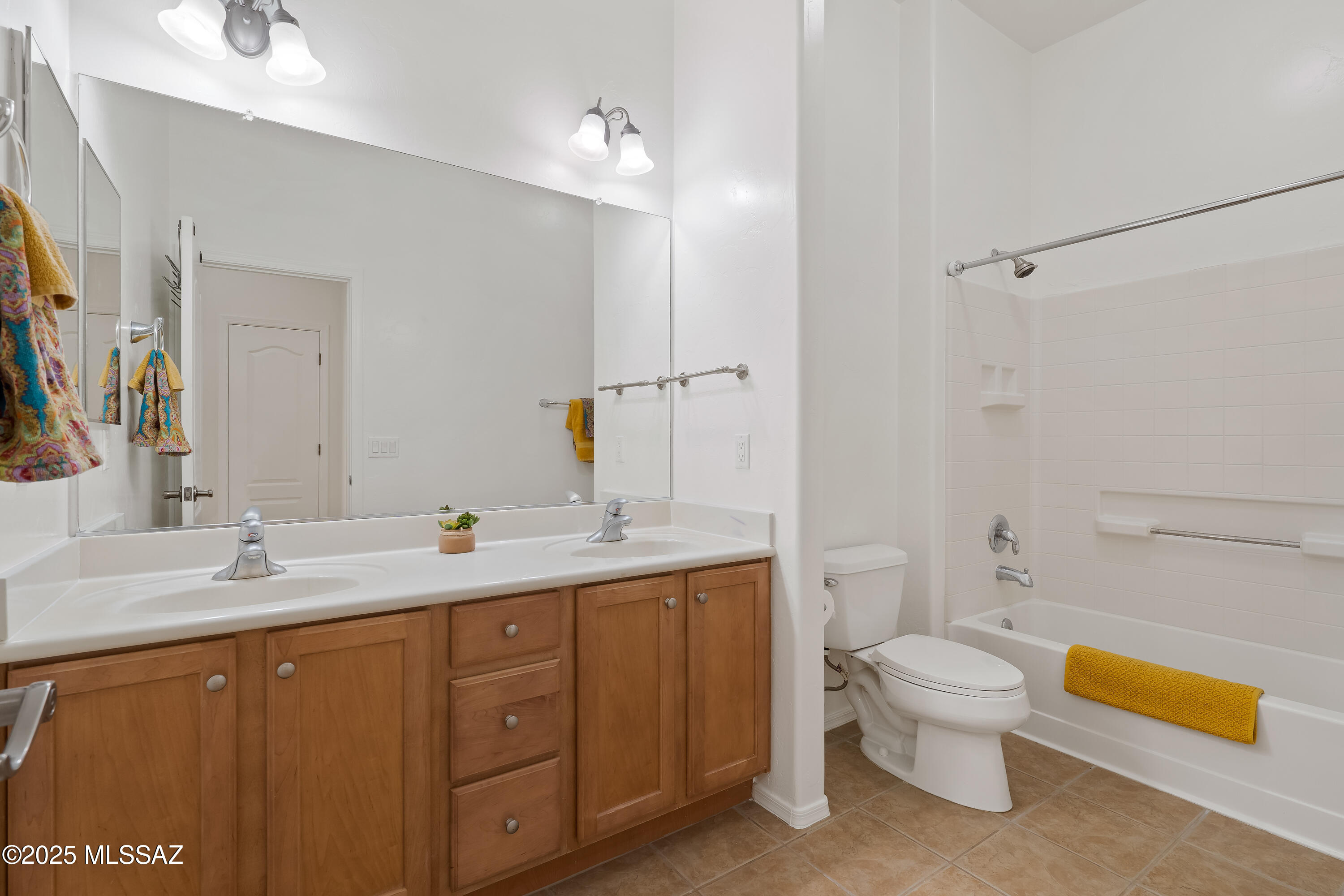 8475 N Wind Swept Lane