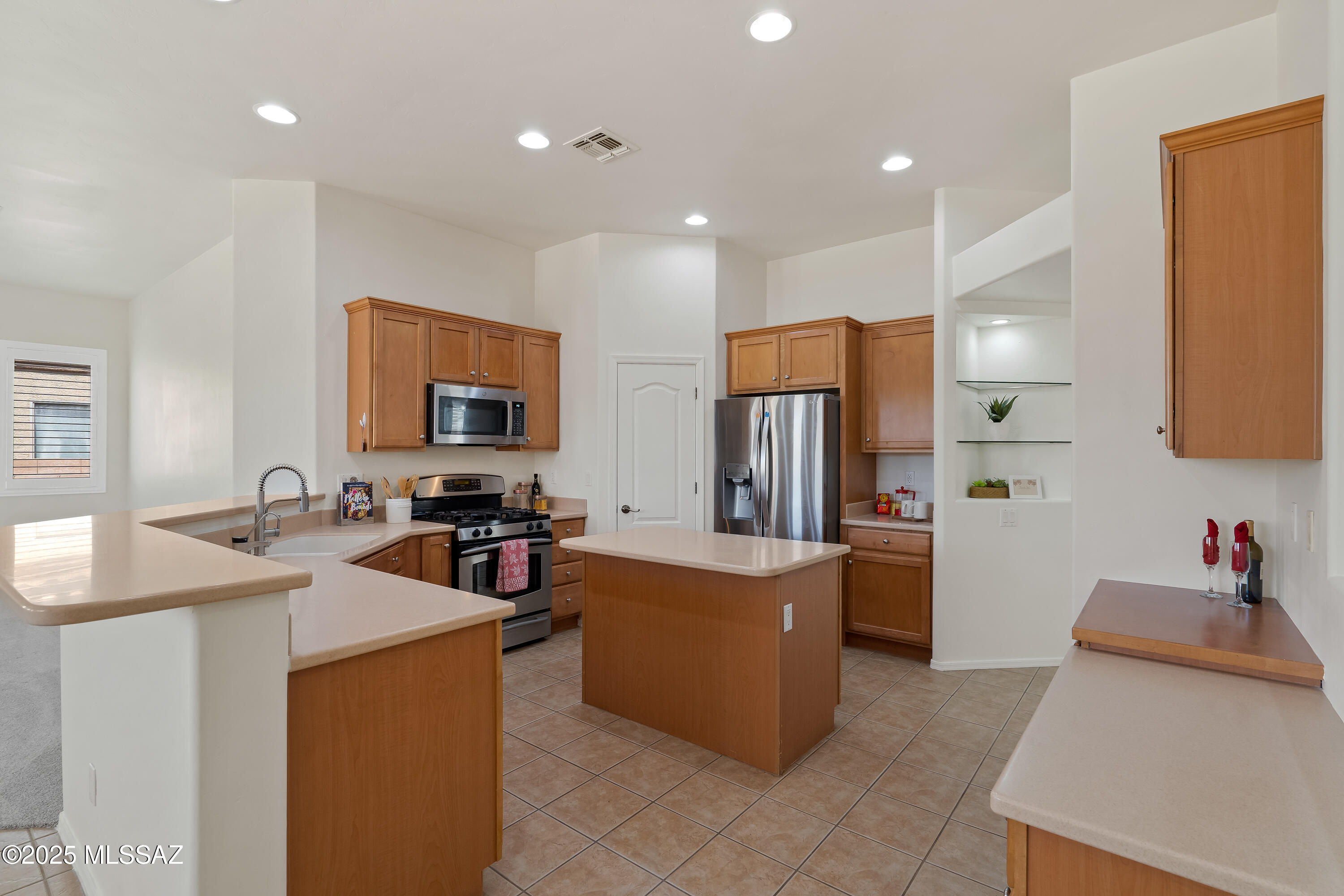 8475 N Wind Swept Lane