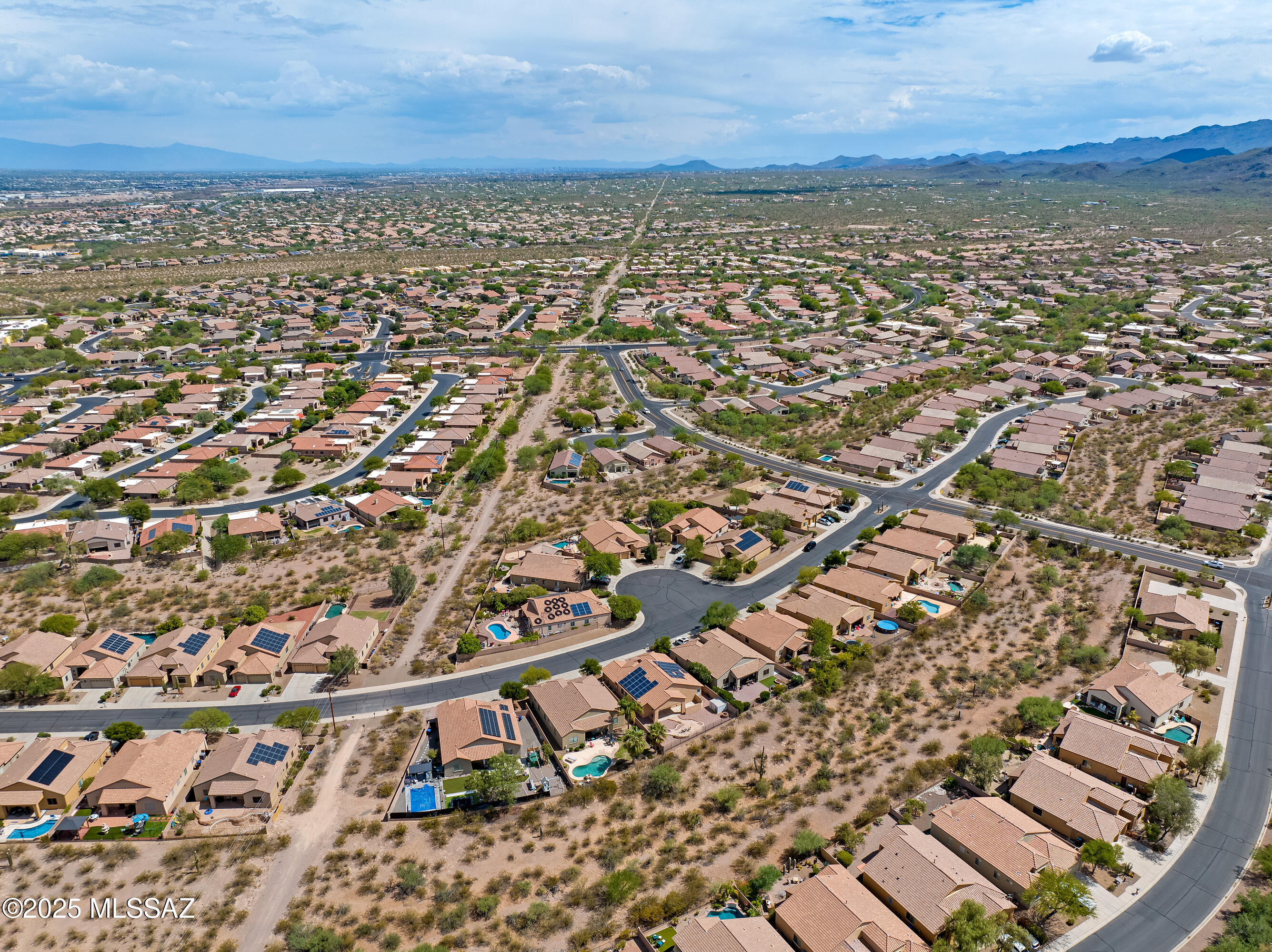 8475 N Wind Swept Lane