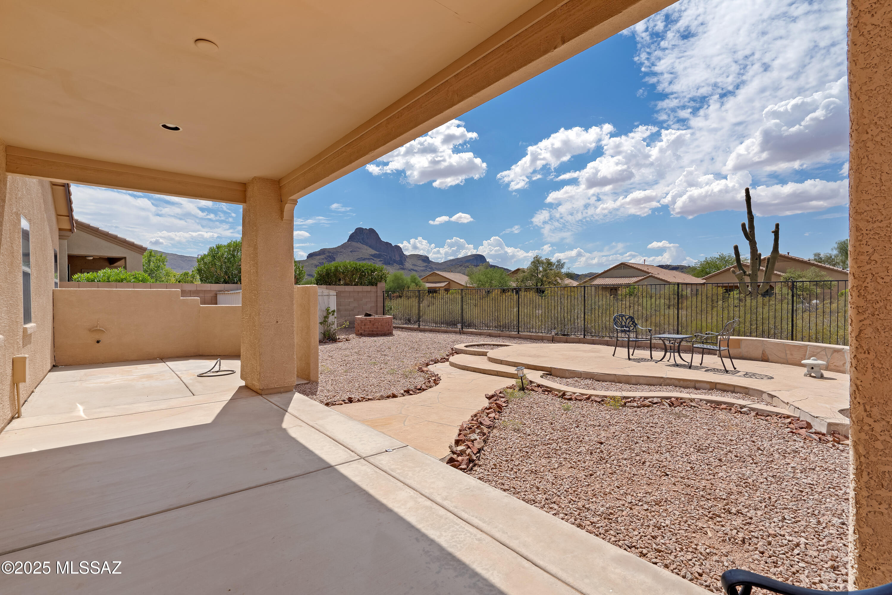 8475 N Wind Swept Lane