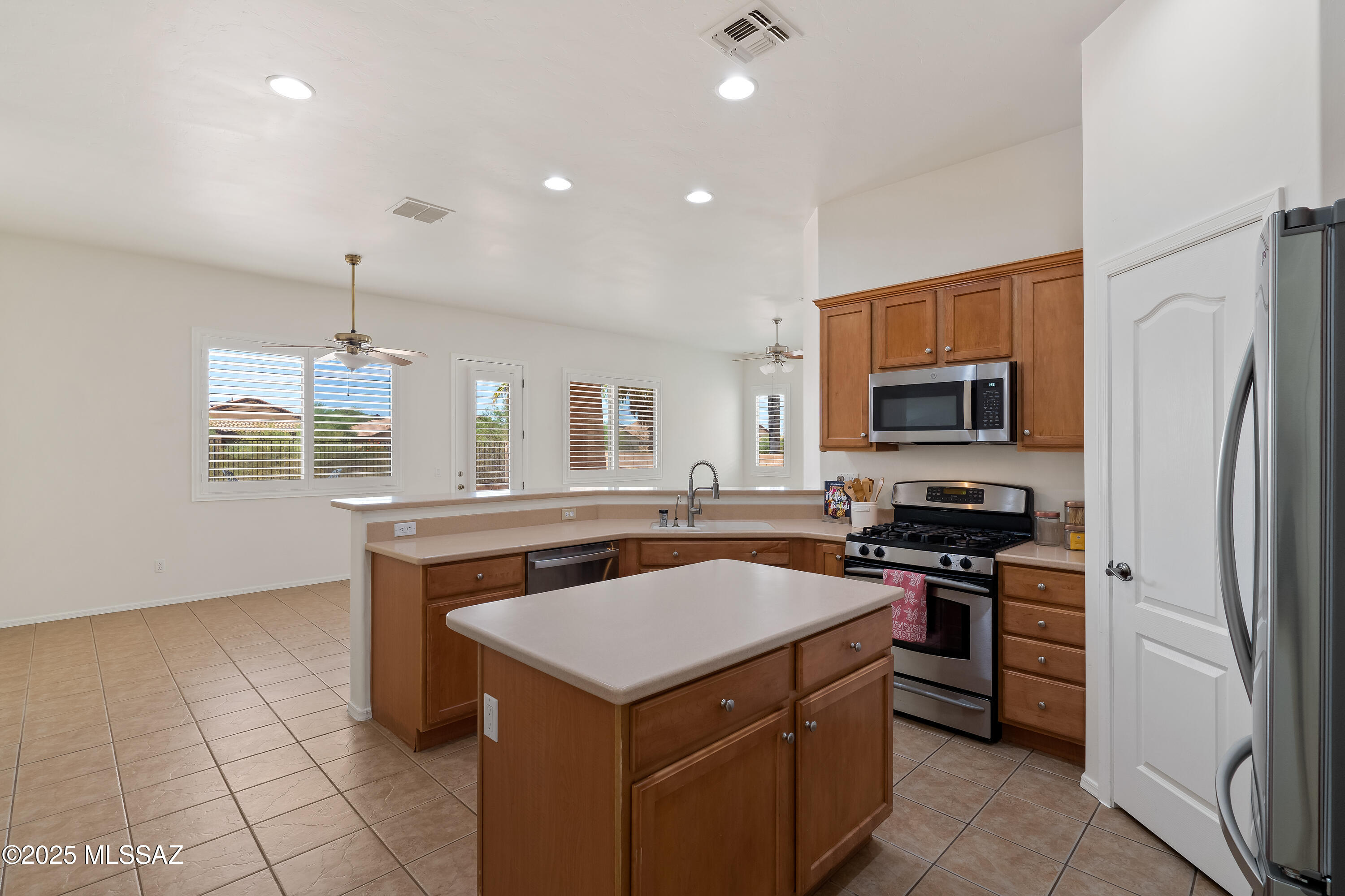 8475 N Wind Swept Lane