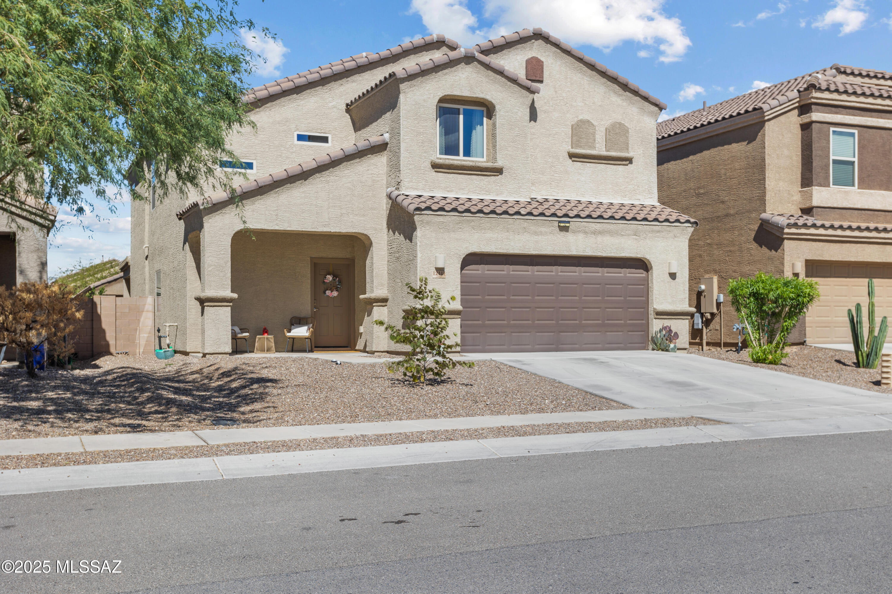 12111 E Becker Drive
