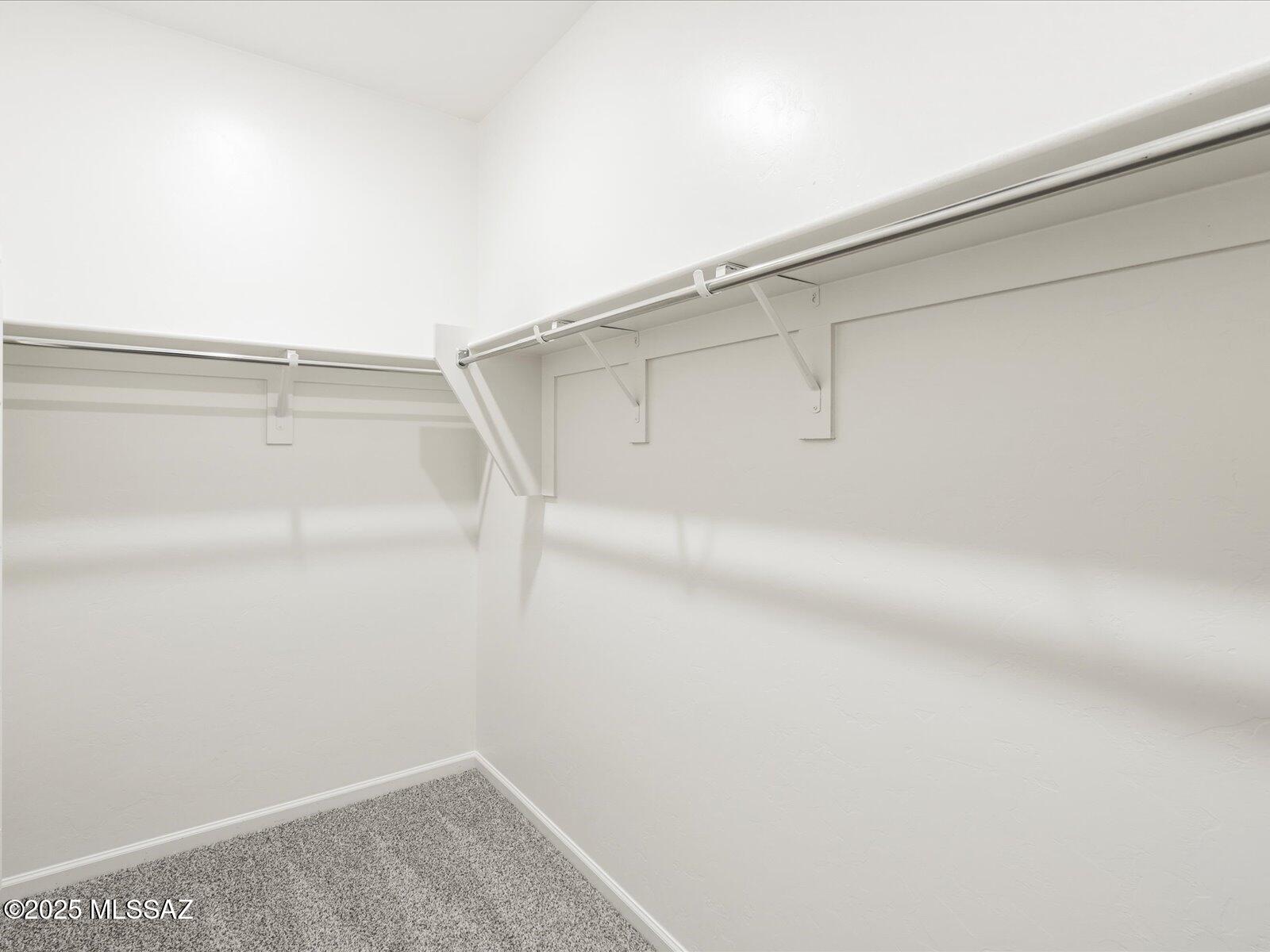 6763 E Via Del Cantillo