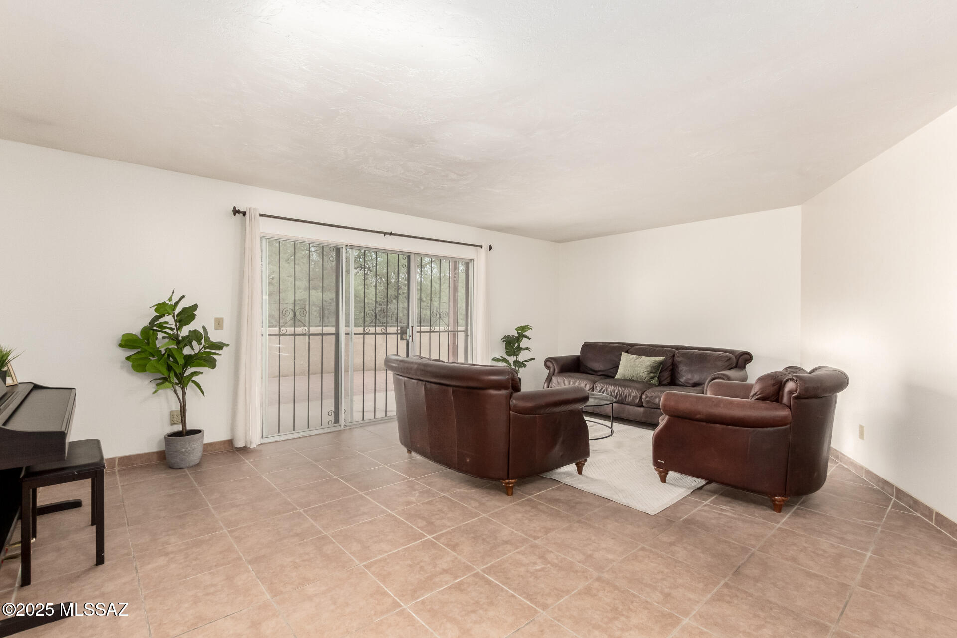 3529 N Millard Drive