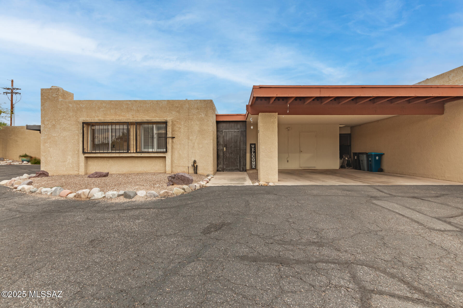 3529 N Millard Drive