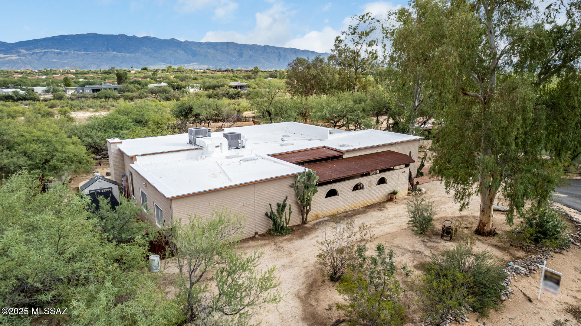 3460 N Via San Juanito