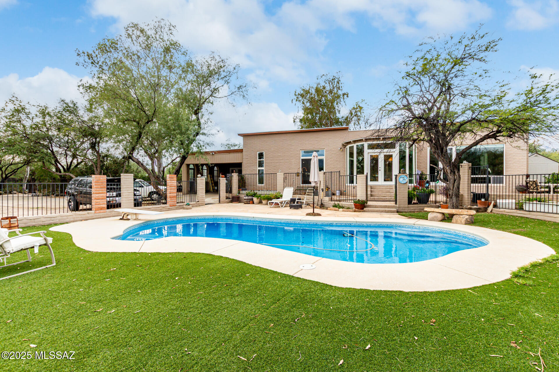 3460 N Via San Juanito