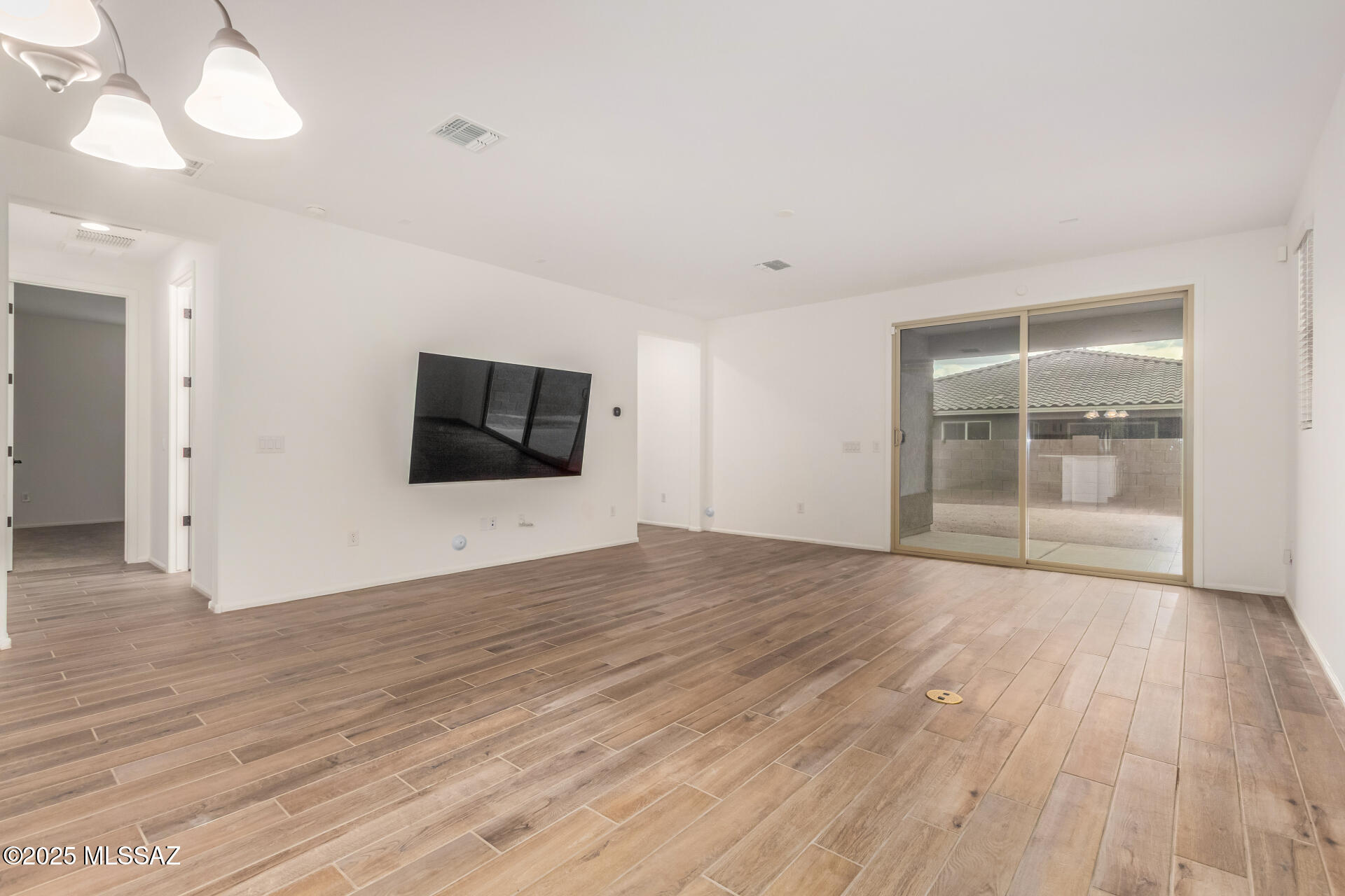 9721 E Copper Glance Trail