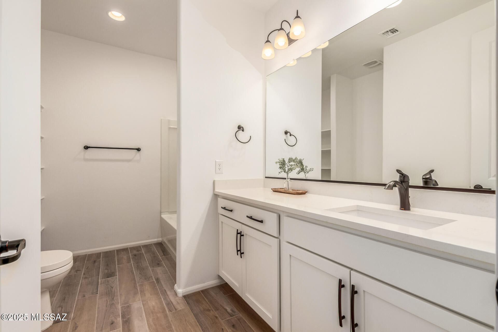 9721 E Copper Glance Trail