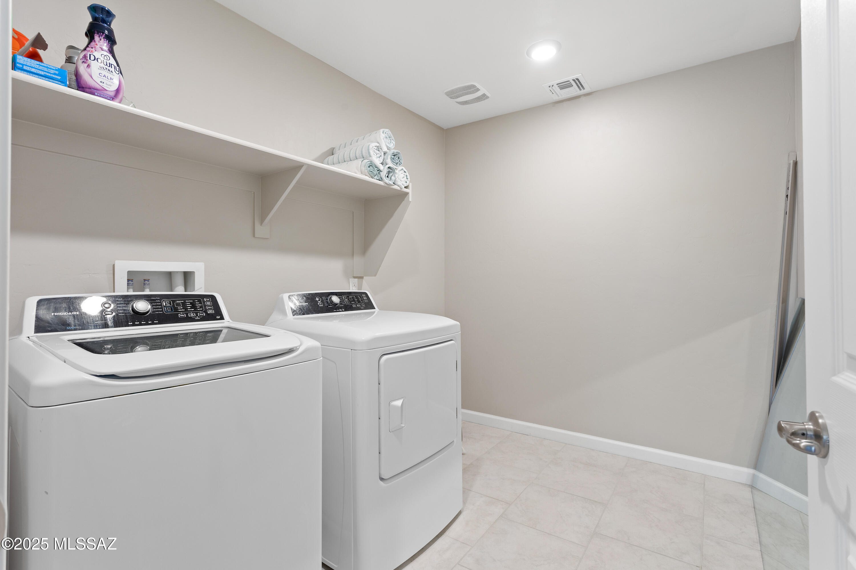 12111 E Becker Drive