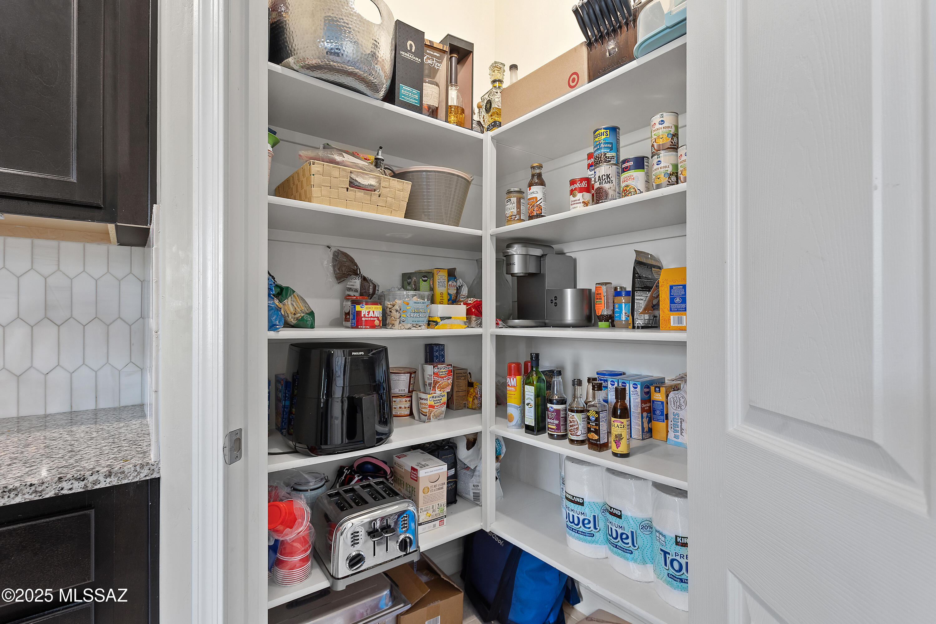 12111 E Becker Drive