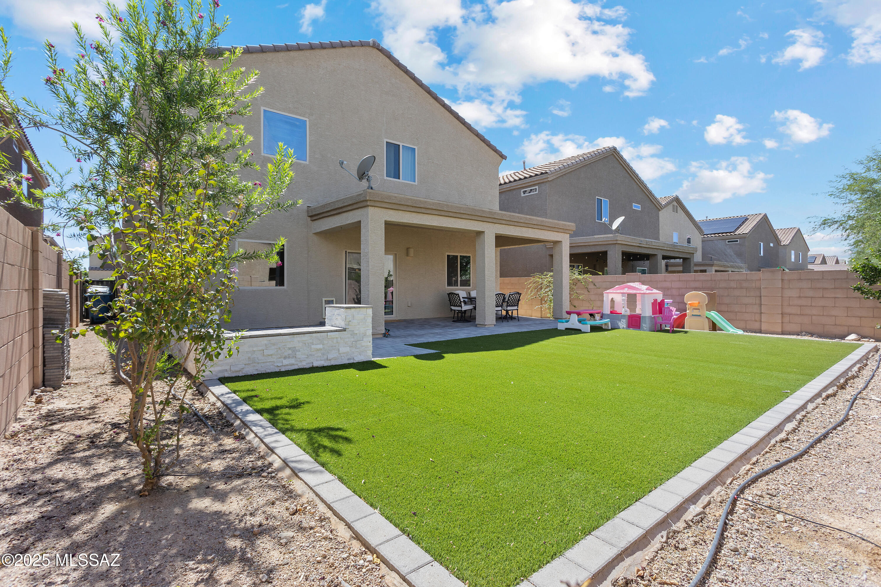 12111 E Becker Drive