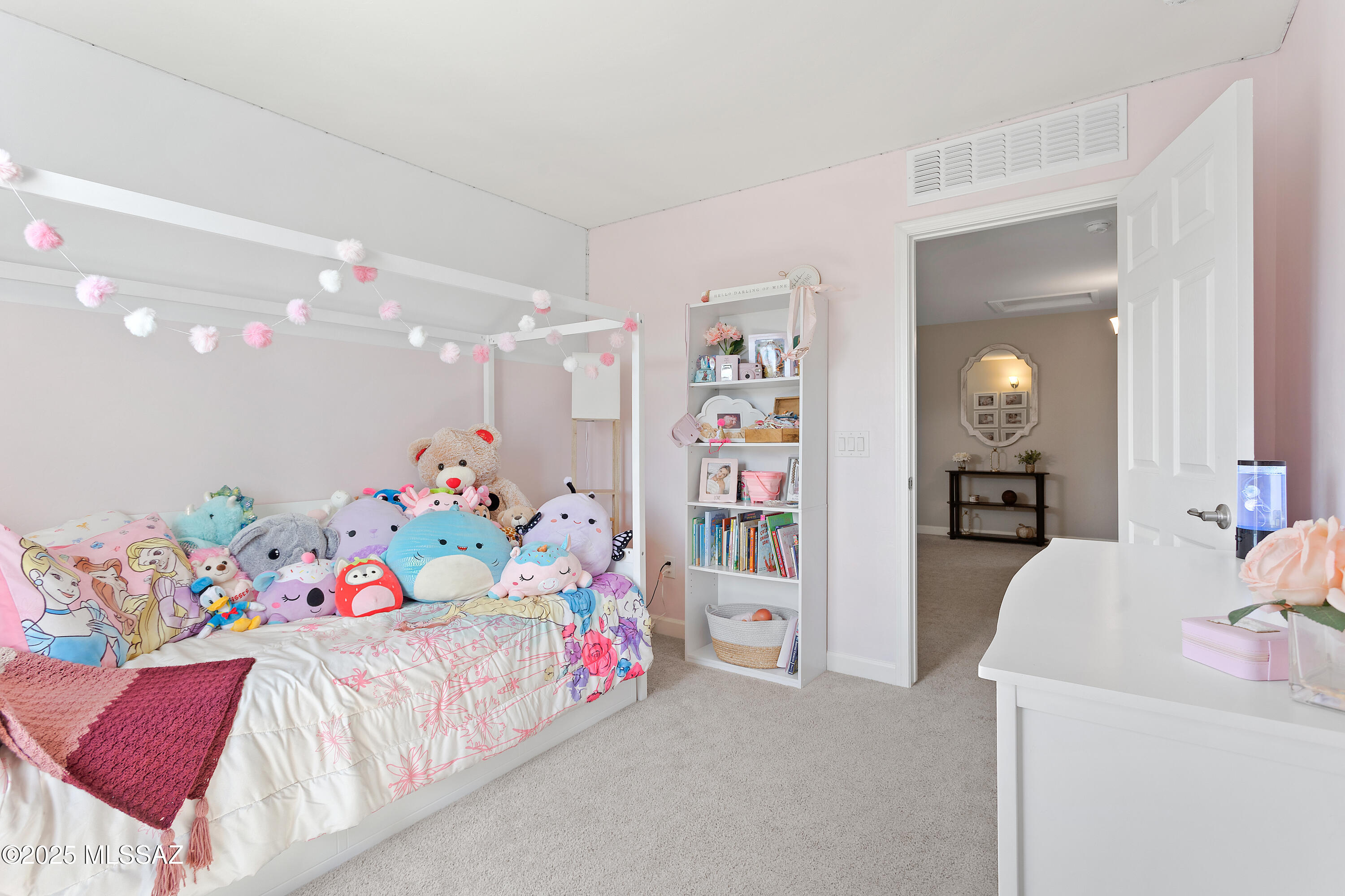 12111 E Becker Drive