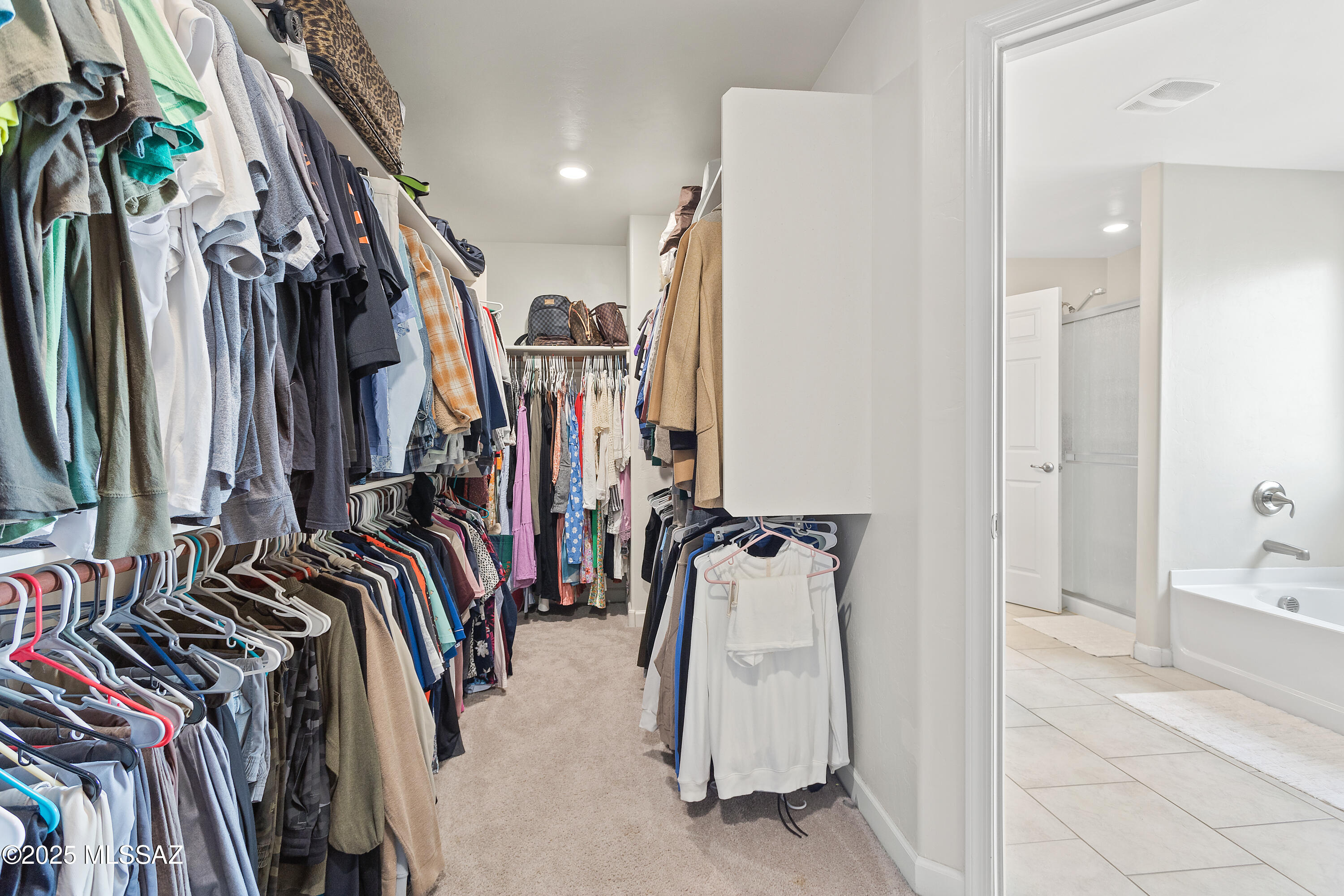 12111 E Becker Drive