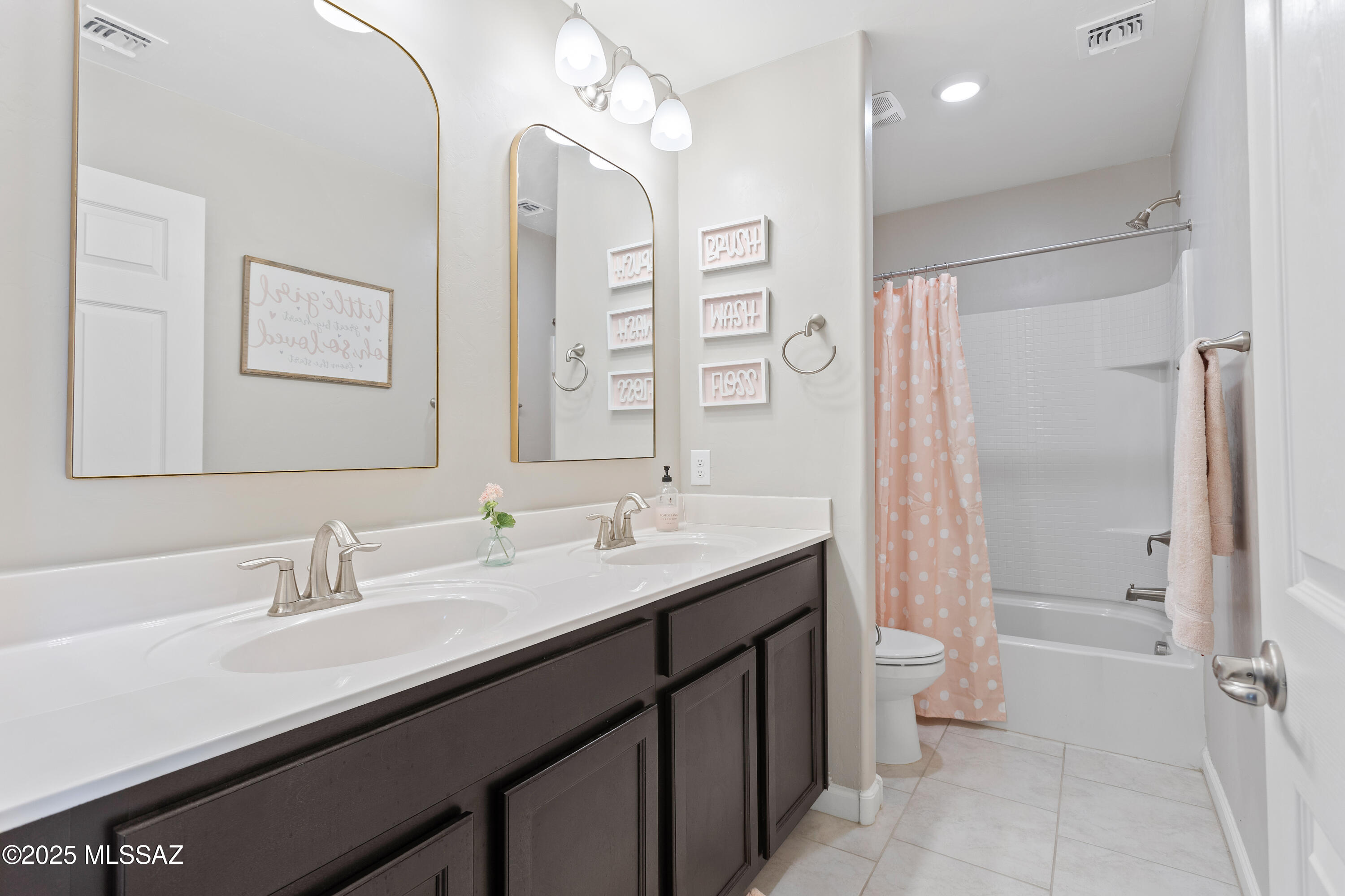 12111 E Becker Drive