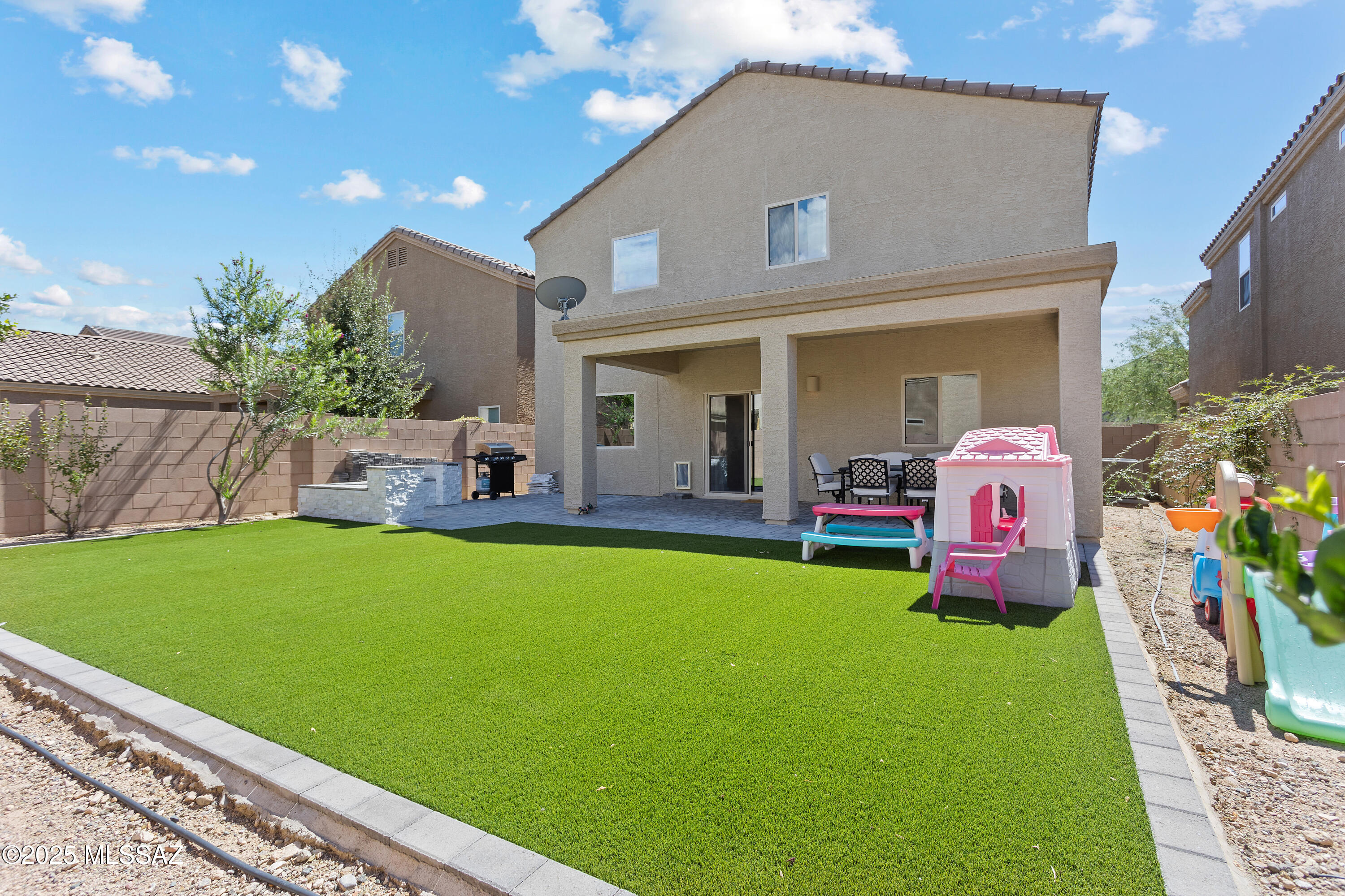 12111 E Becker Drive