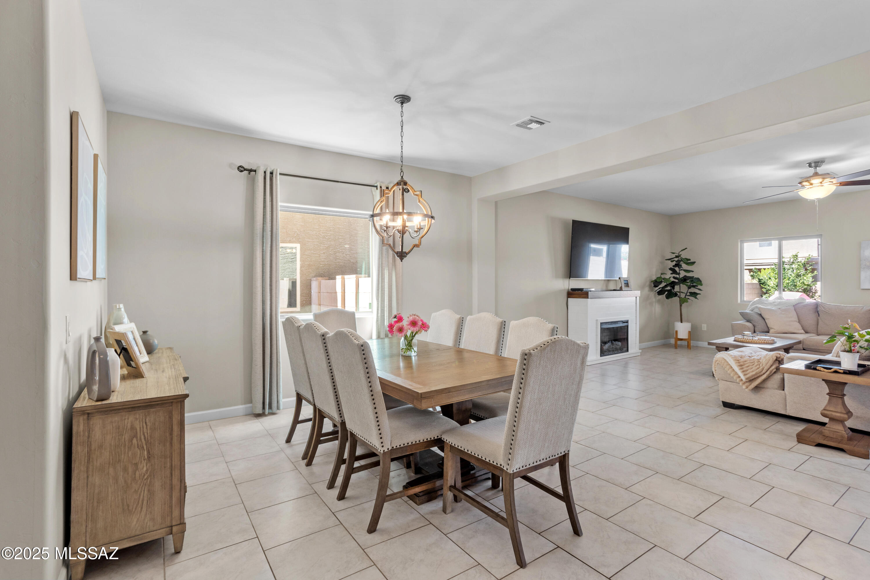 12111 E Becker Drive