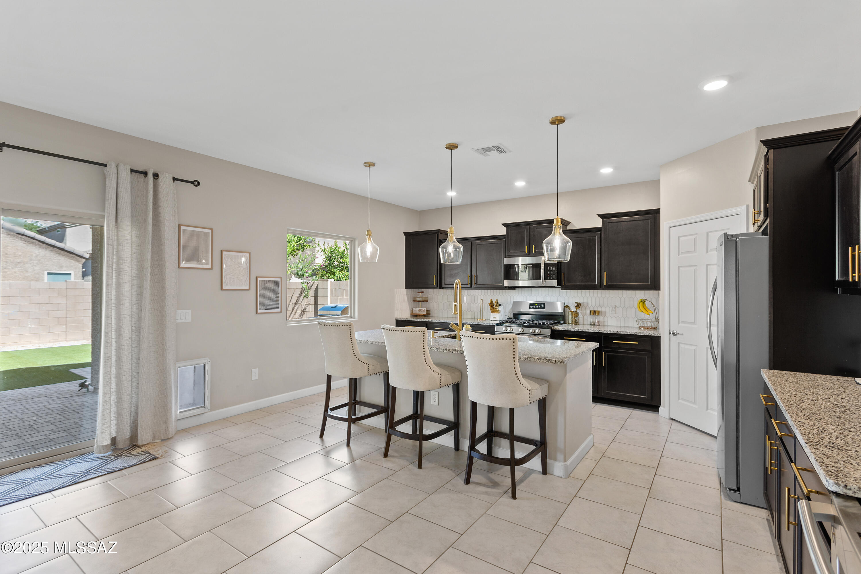 12111 E Becker Drive