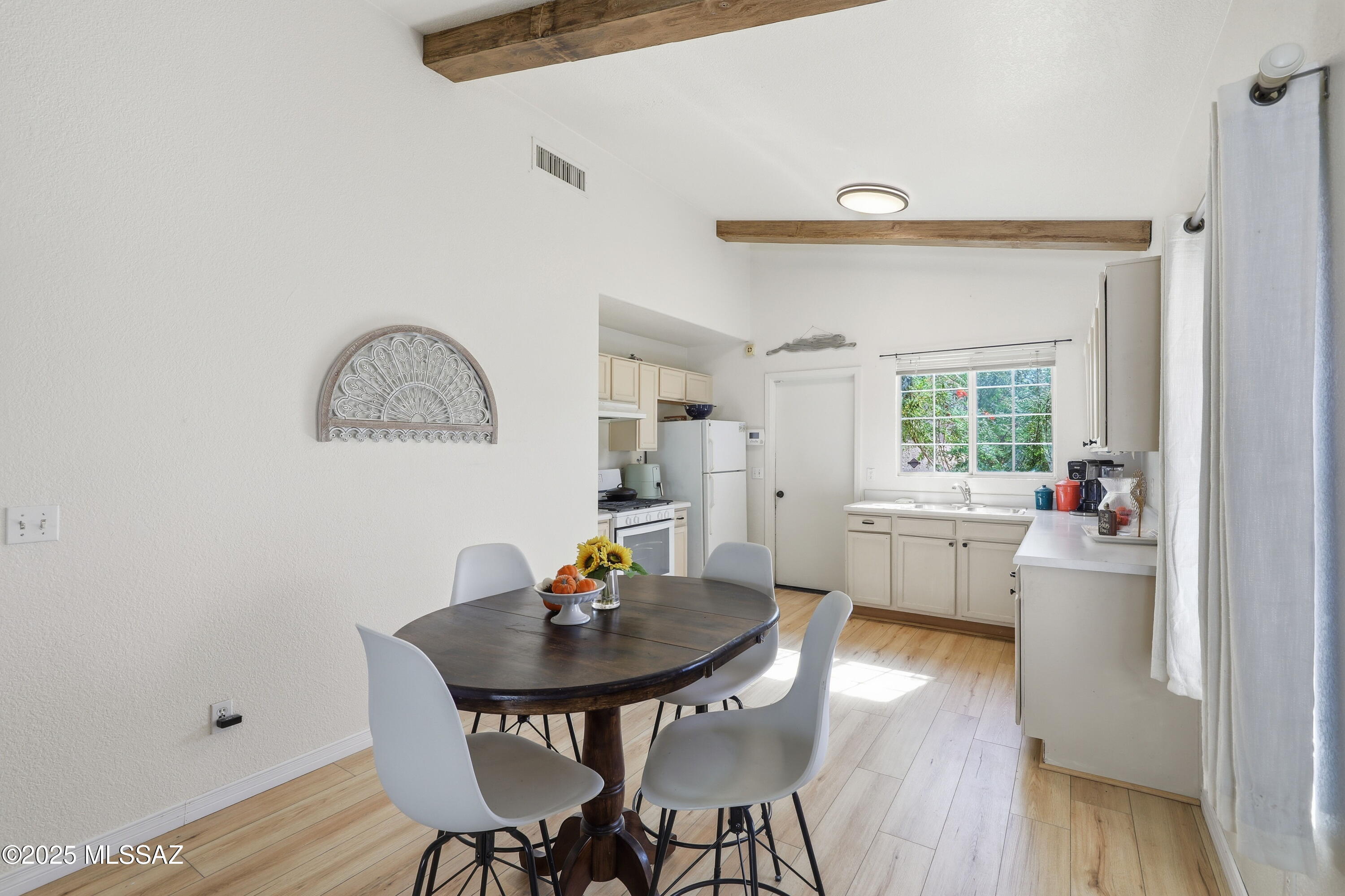 4502 W Rose Mist Way