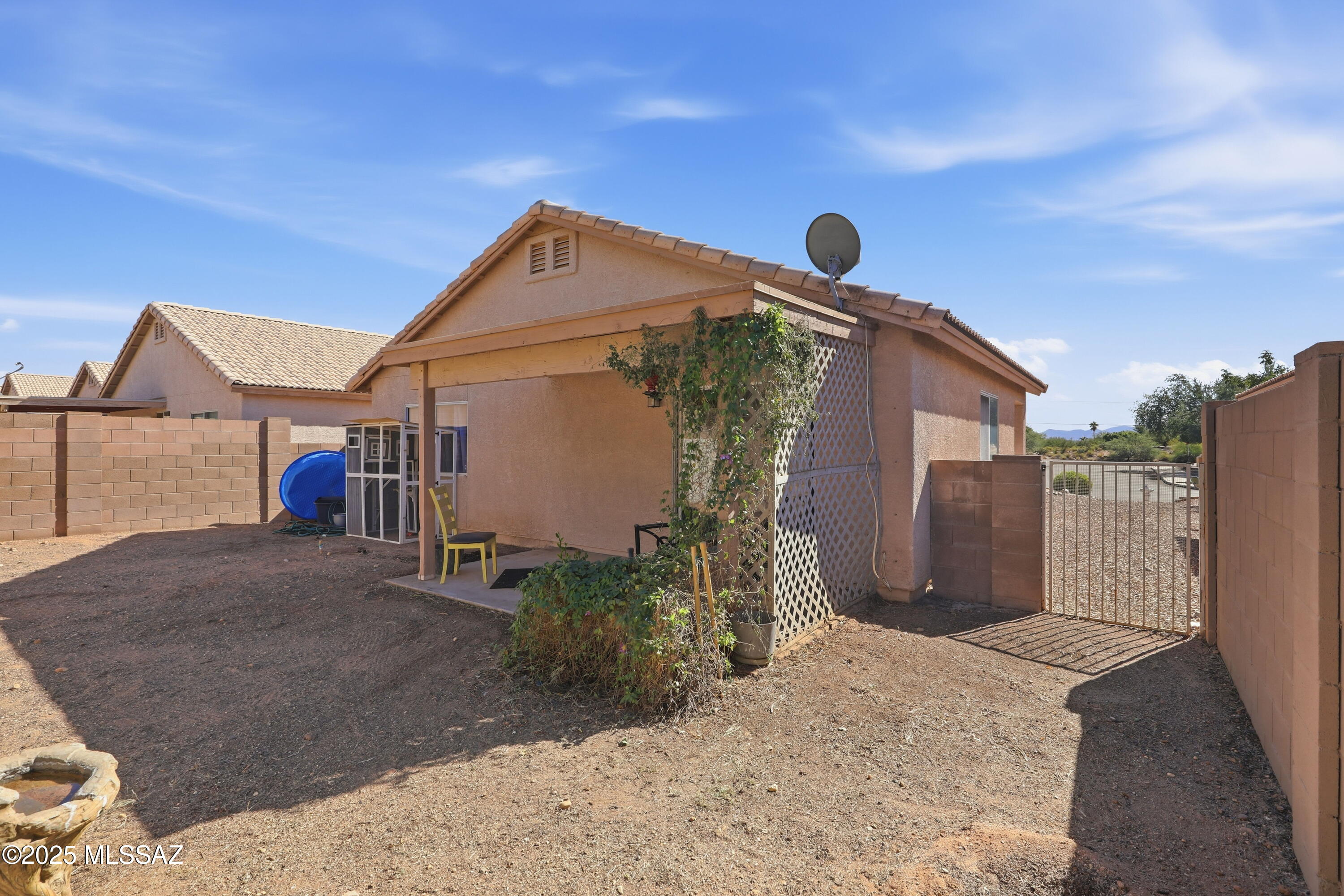 4502 W Rose Mist Way