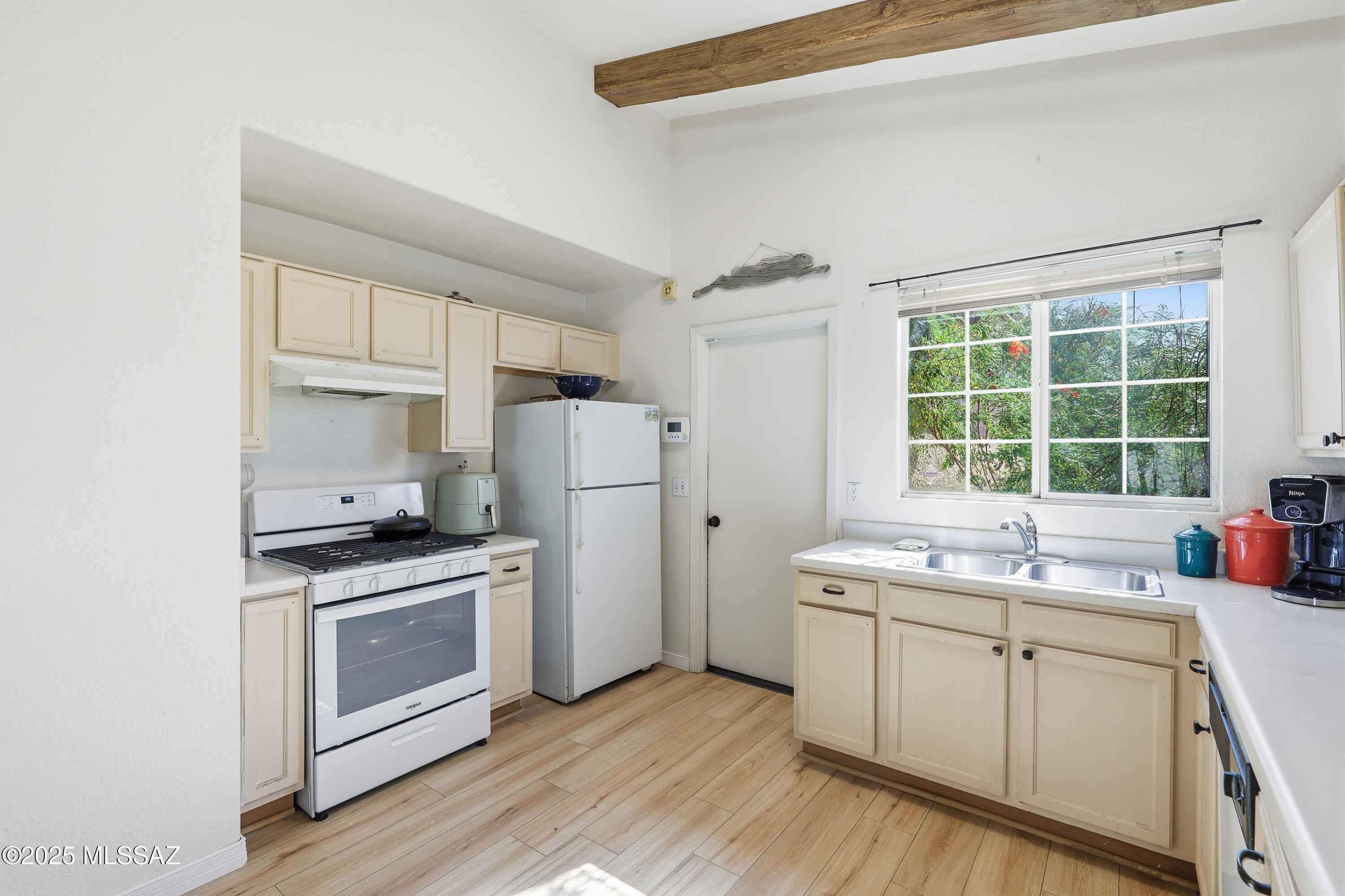 4502 W Rose Mist Way