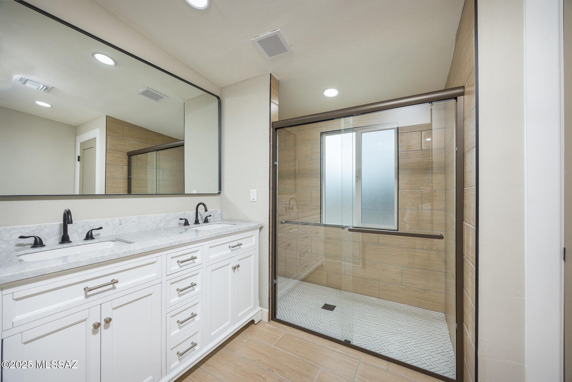 8442 E Pena Blanca Drive