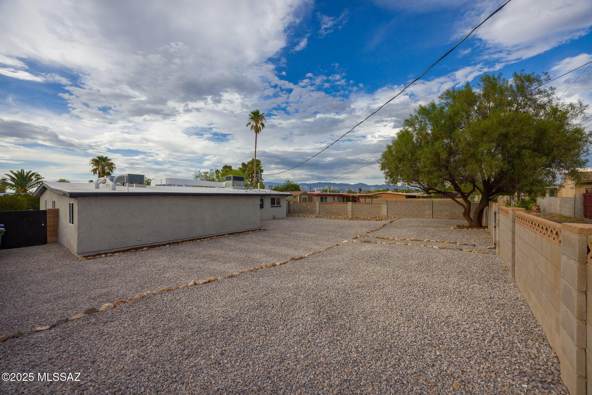 8442 E Pena Blanca Drive