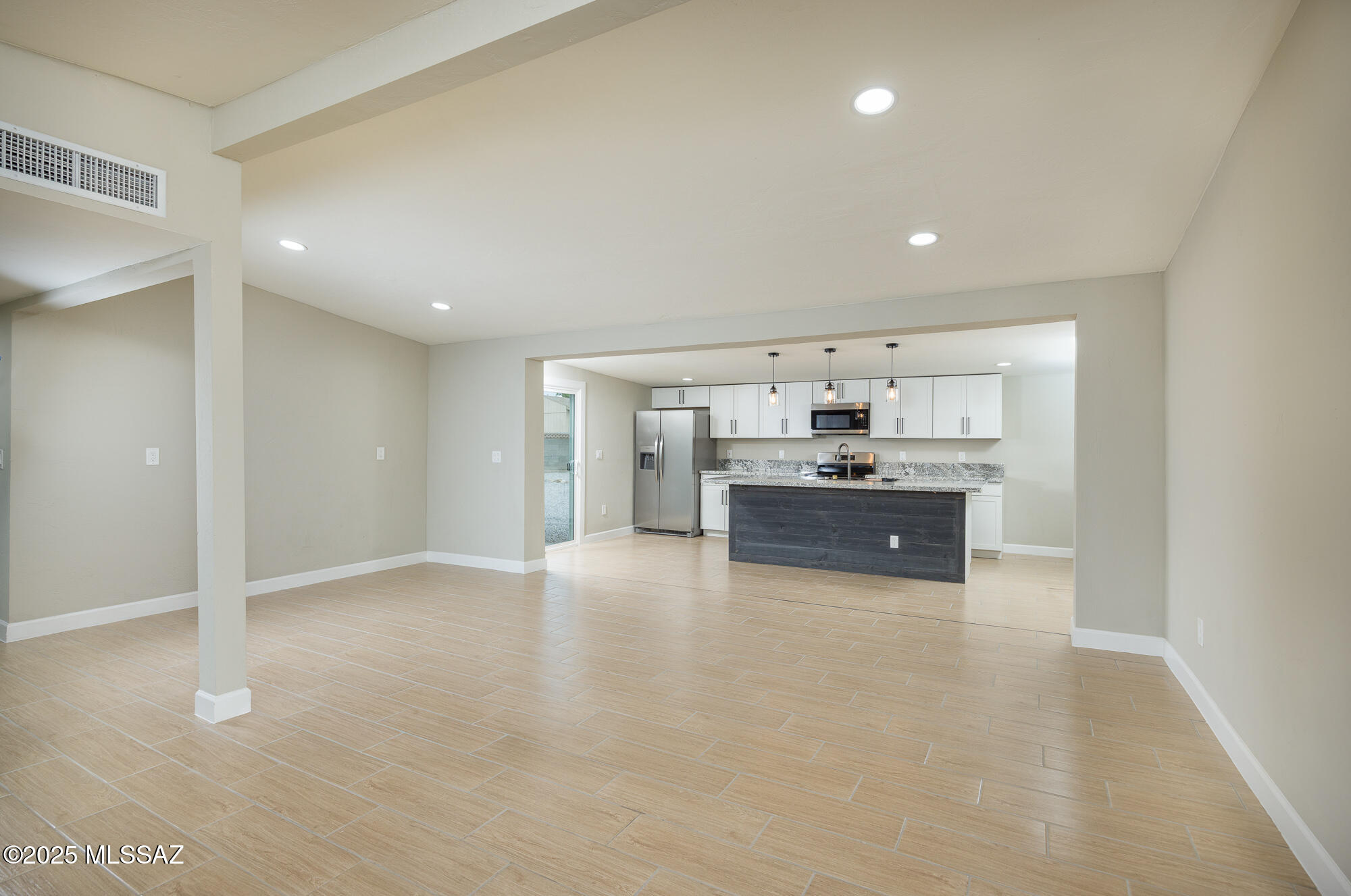 8442 E Pena Blanca Drive