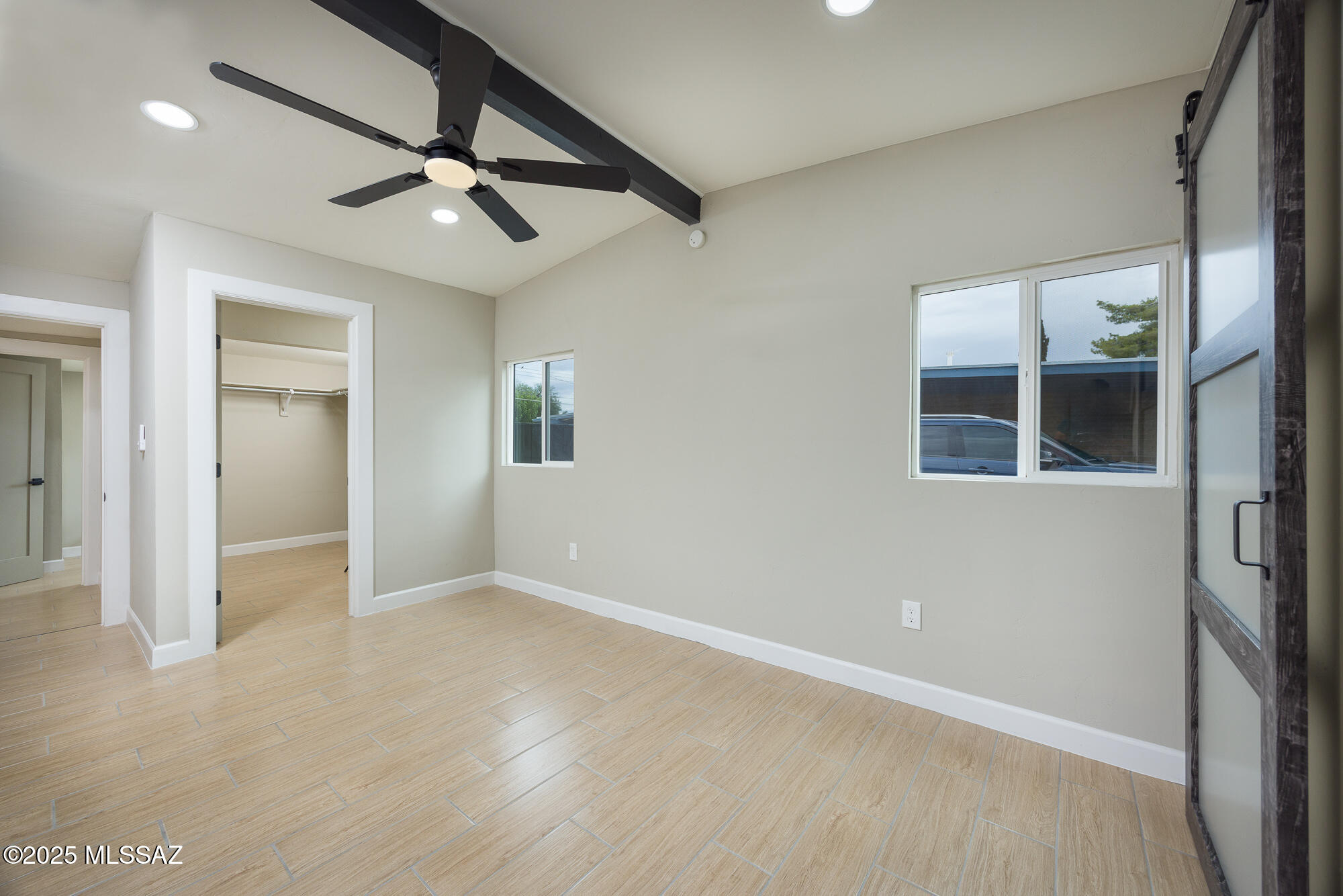 8442 E Pena Blanca Drive