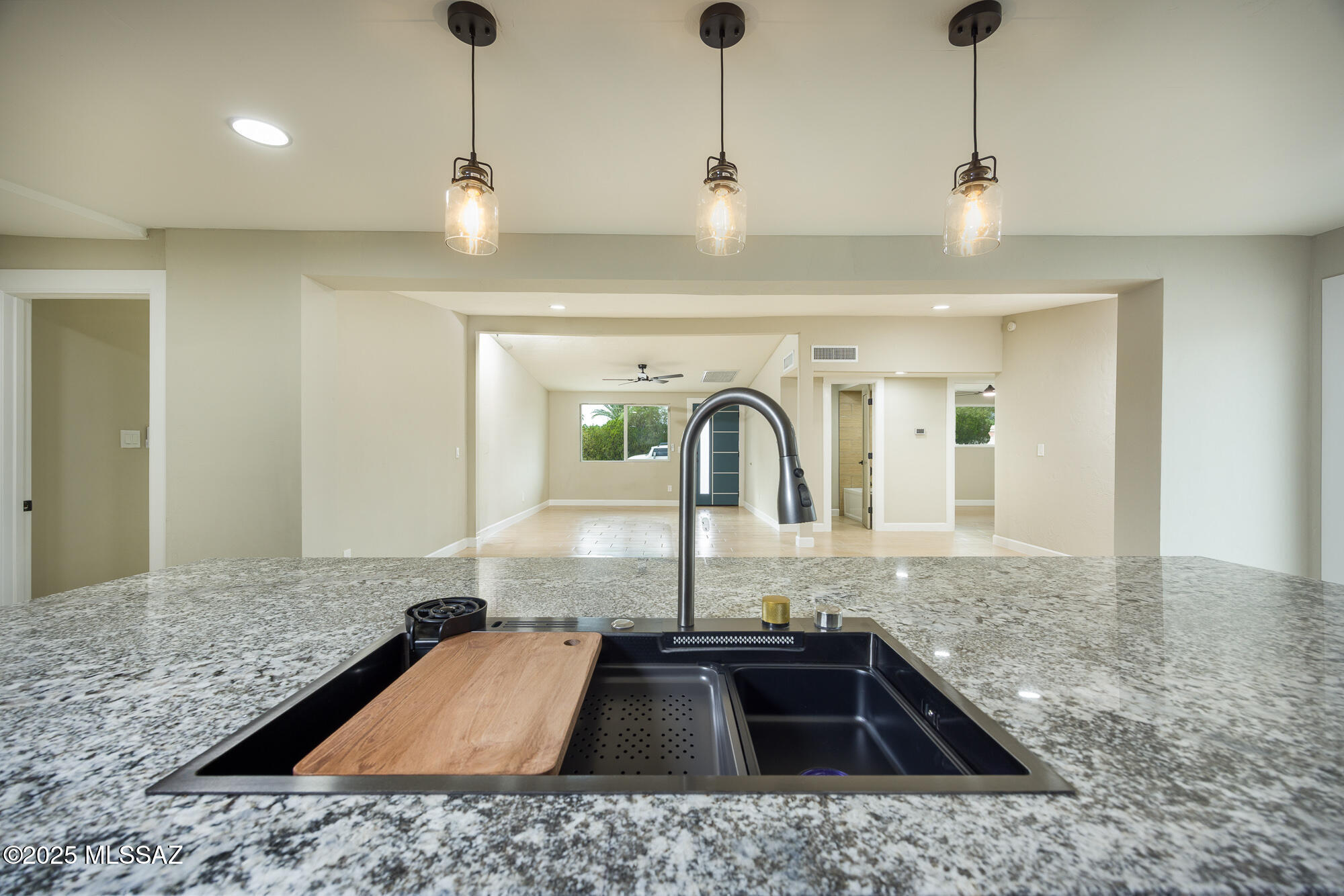 8442 E Pena Blanca Drive