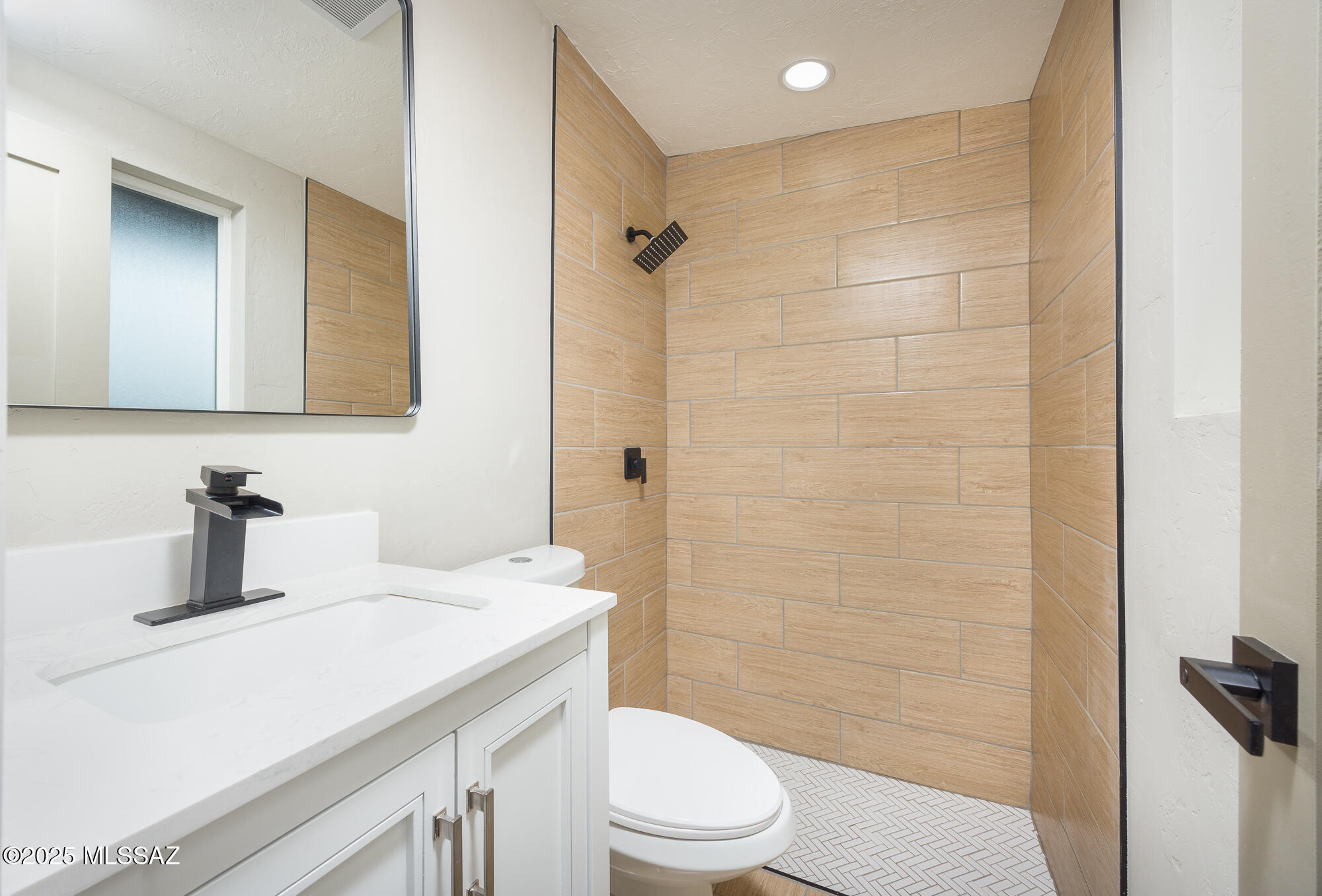 8442 E Pena Blanca Drive