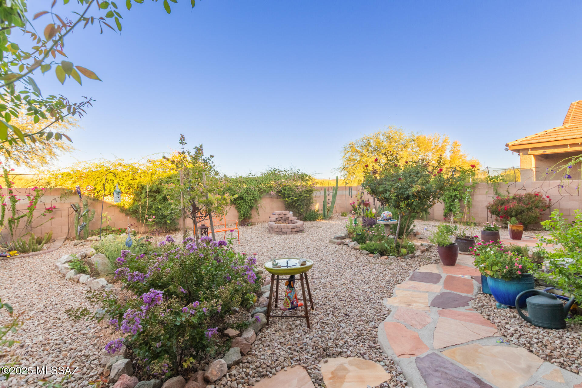 10317 S Wheel Spoke Lane