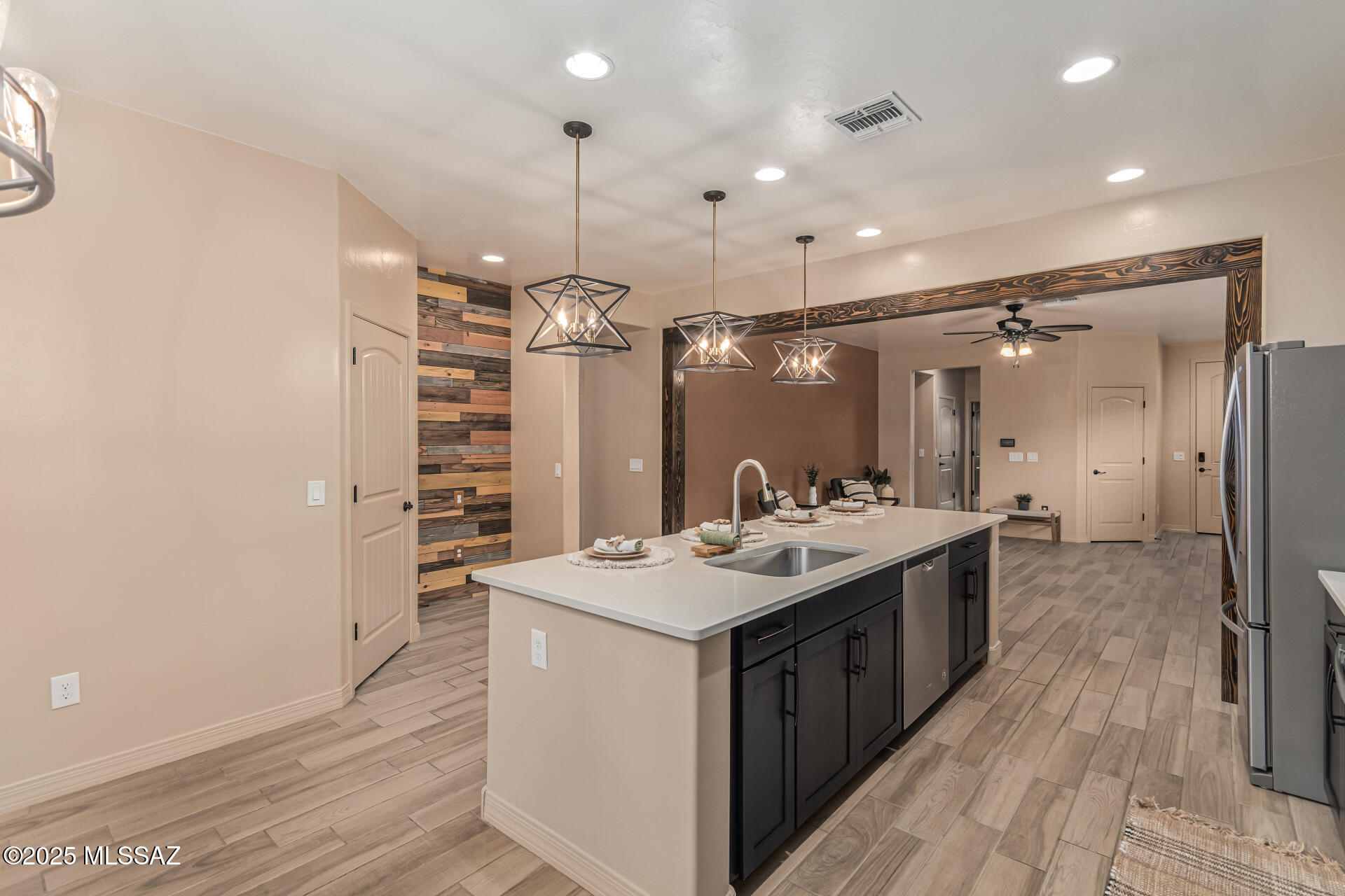 10317 S Wheel Spoke Lane