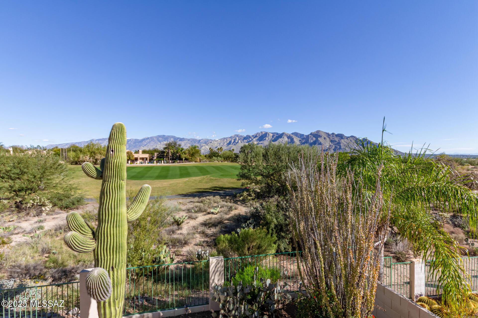 10706 N Sand Canyon Place