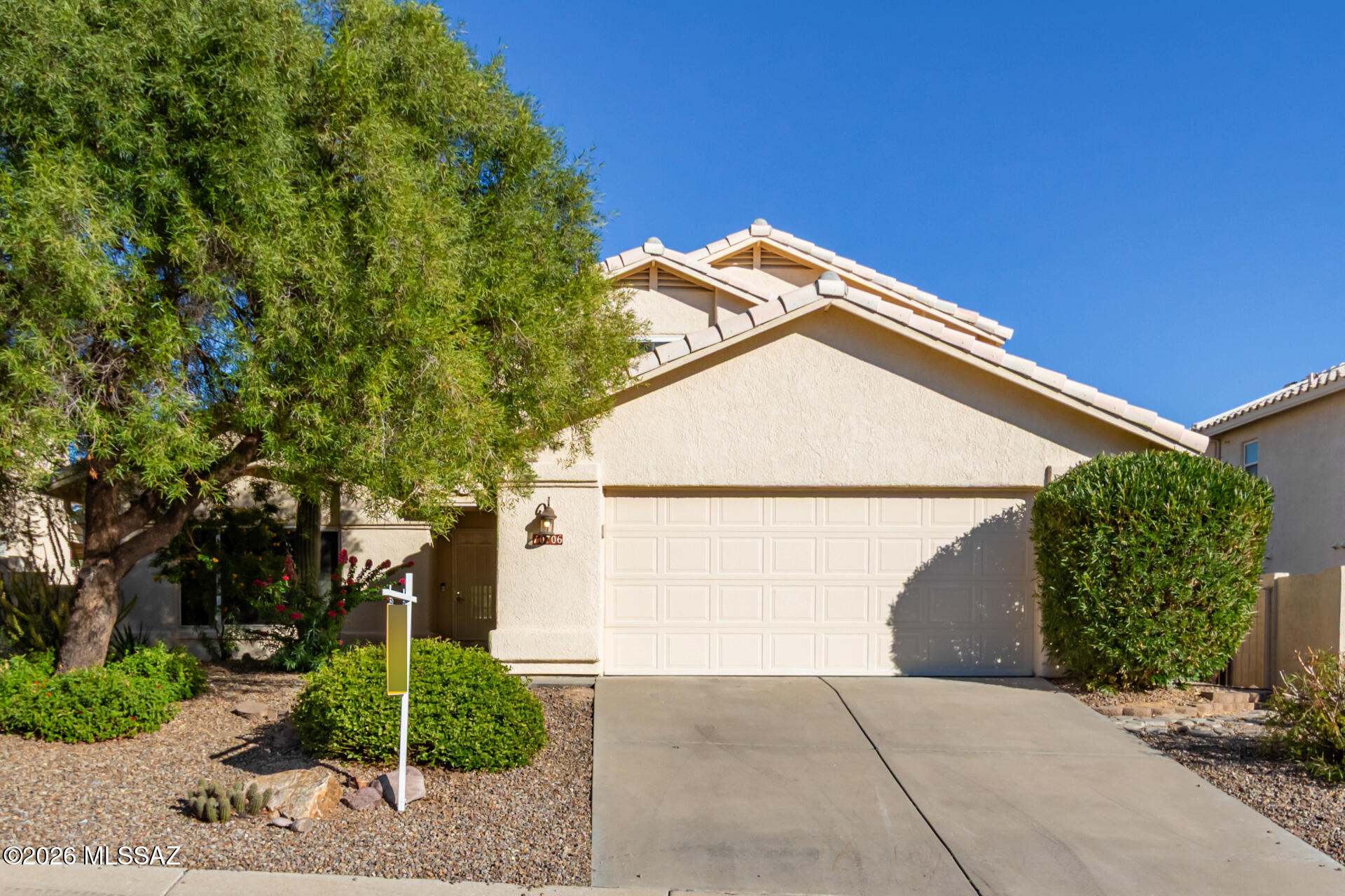 10706 N Sand Canyon Place