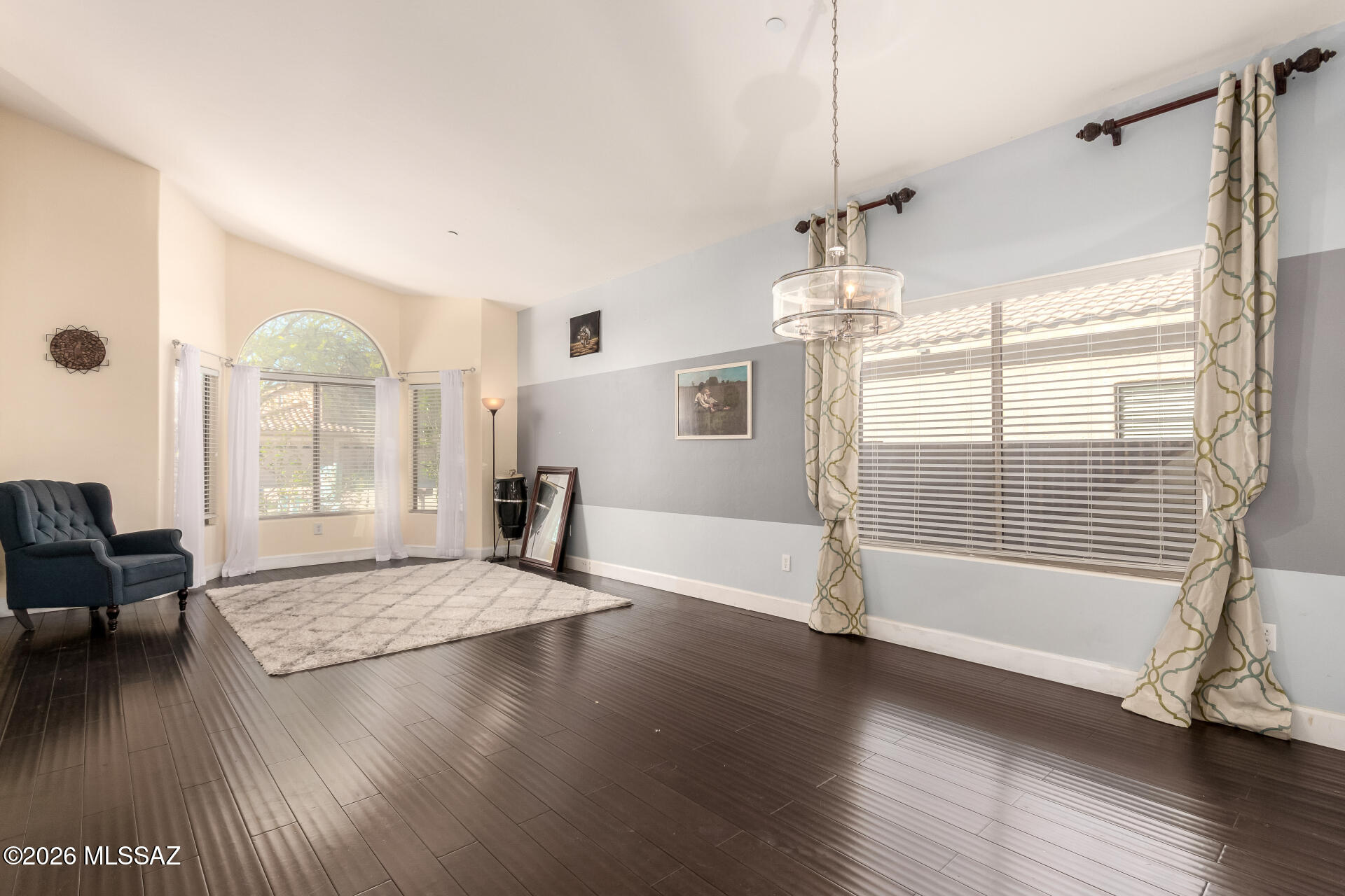 71 S Lookout Mountain Lane