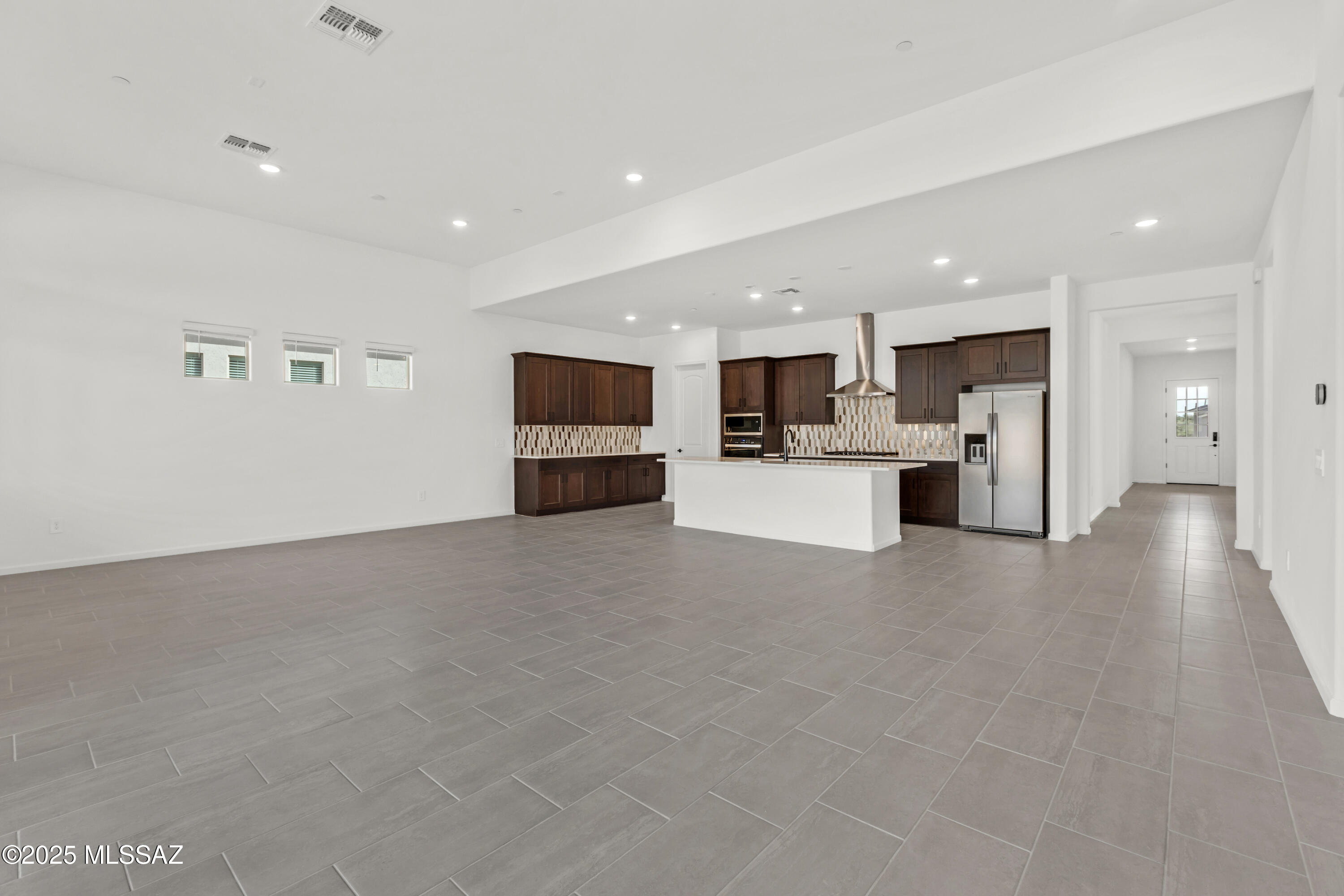 14733 N Blue Juniper Lane