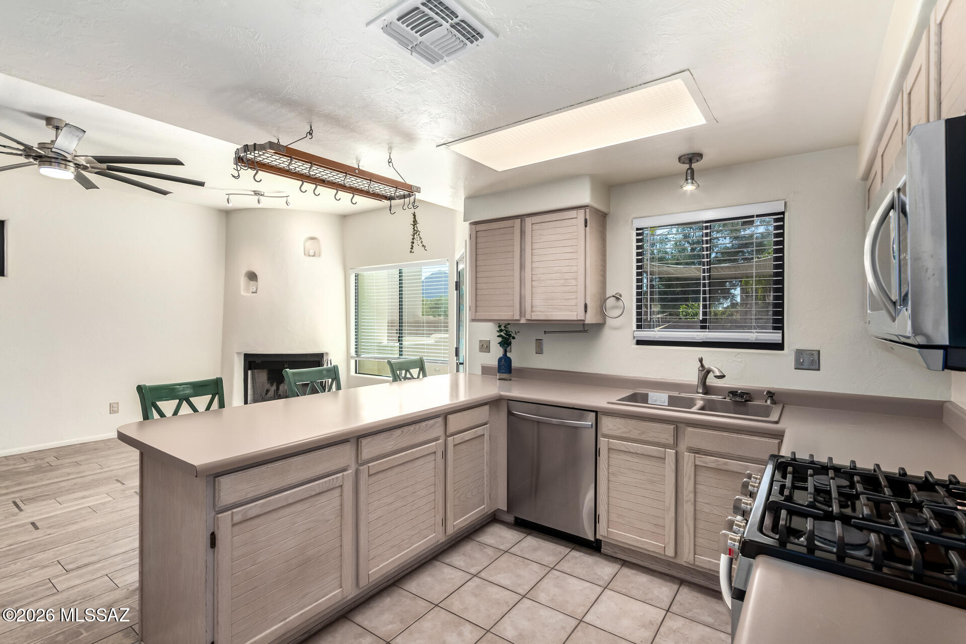 11909 N Copper Butte Drive