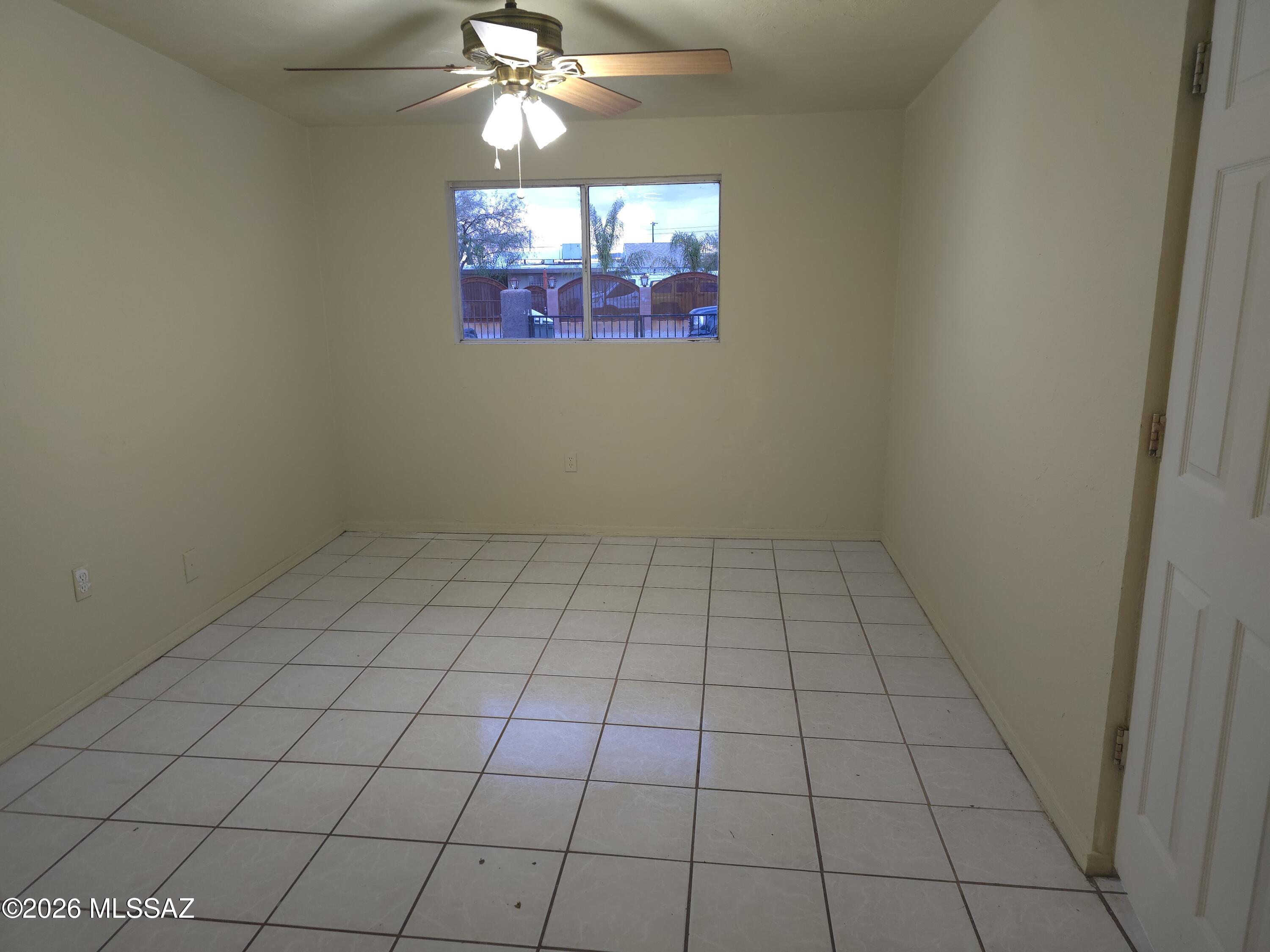 5315 S Champion Stravenue