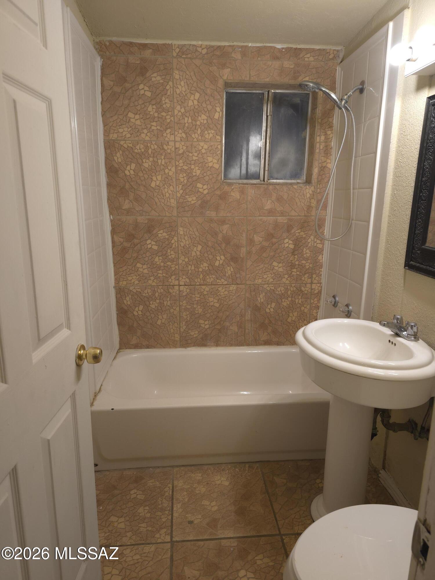 5315 S Champion Stravenue