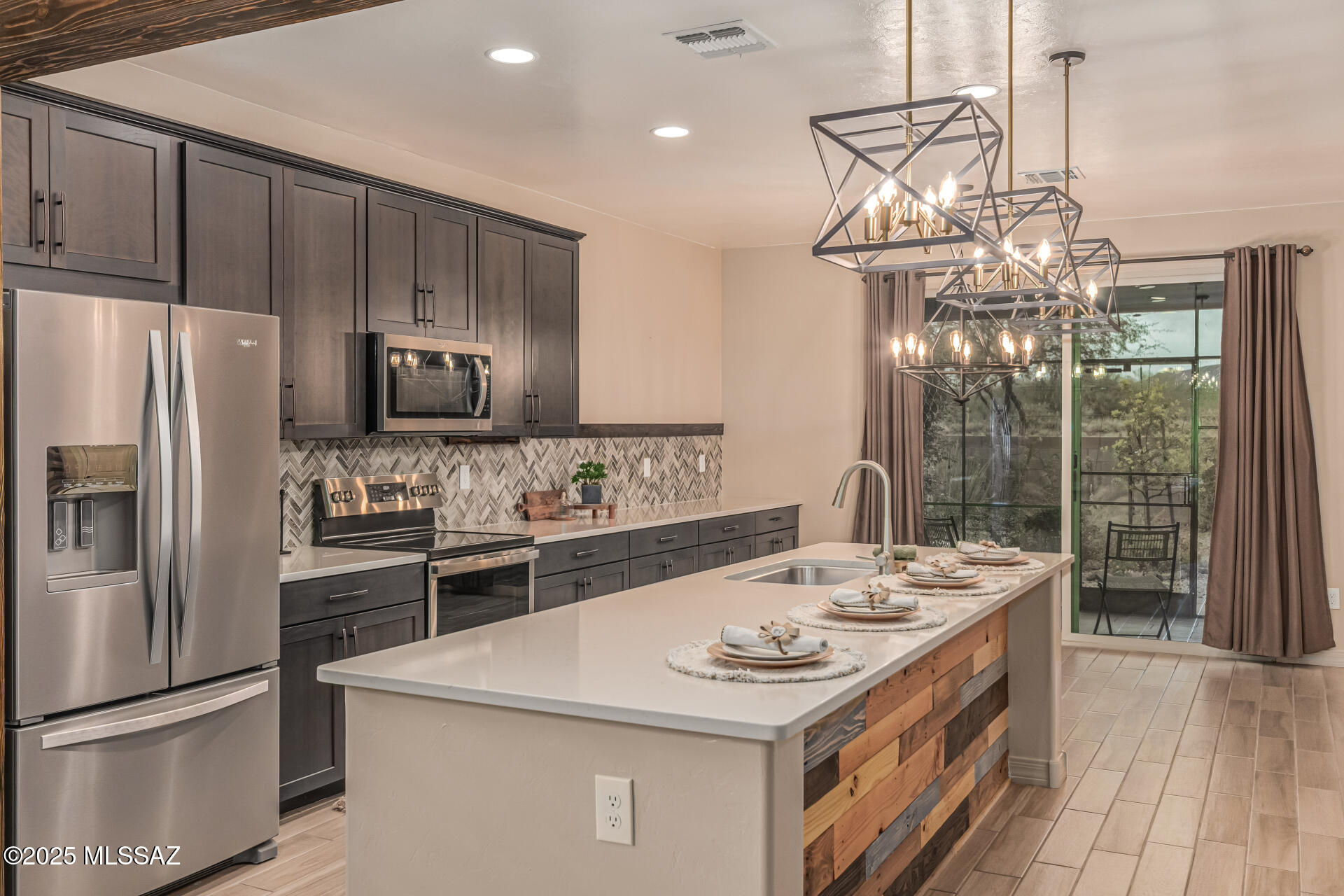 10317 S Wheel Spoke Lane