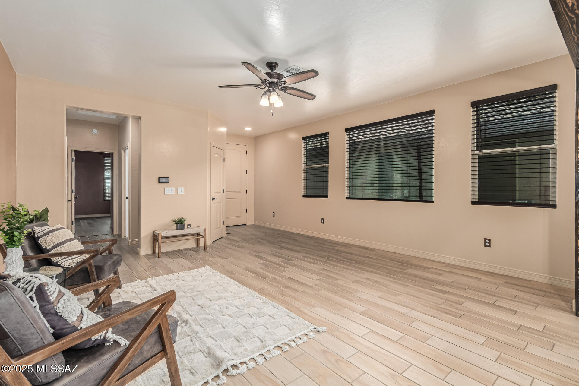 10317 S Wheel Spoke Lane