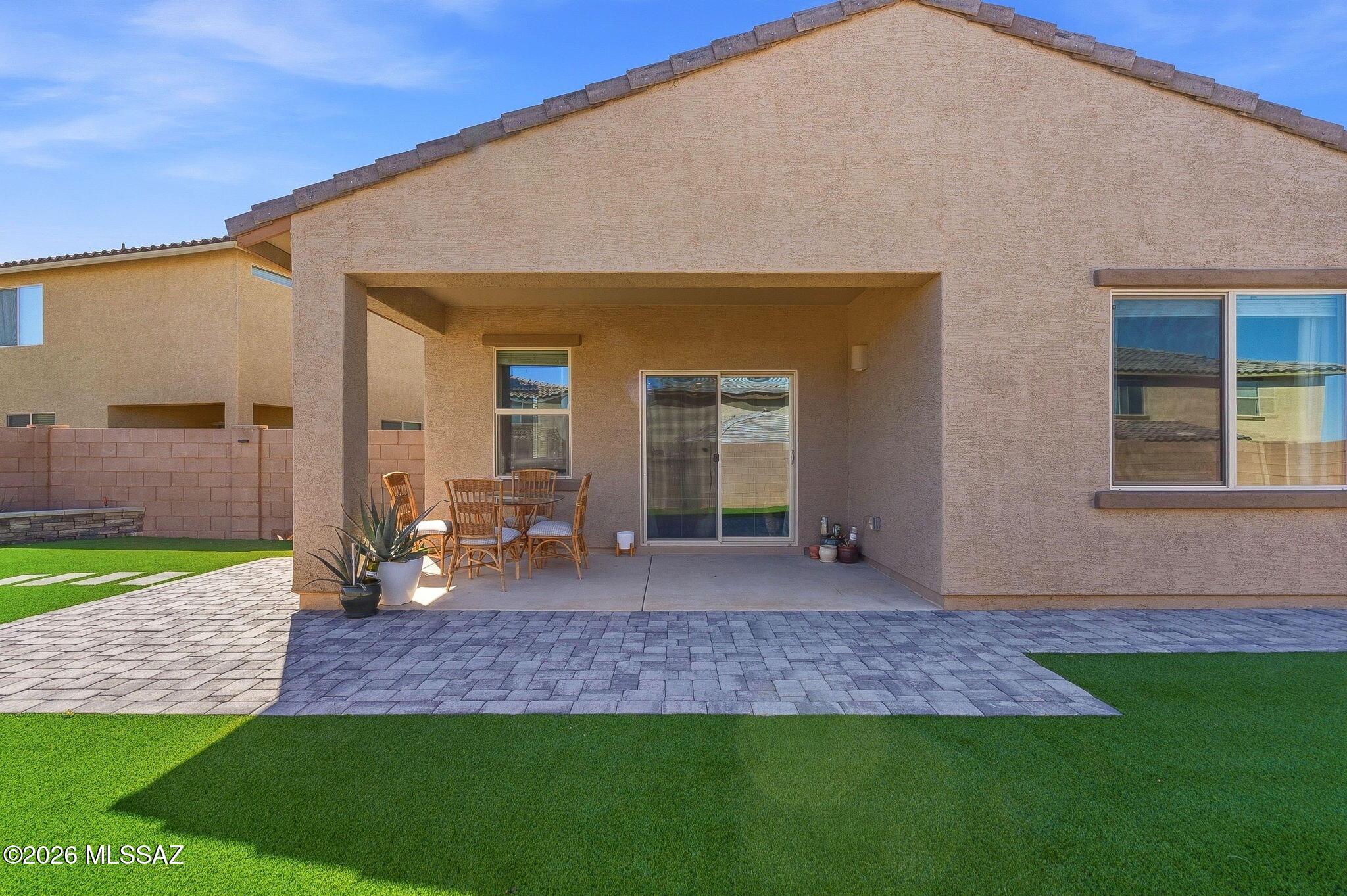 7036 W Jadewood Lane